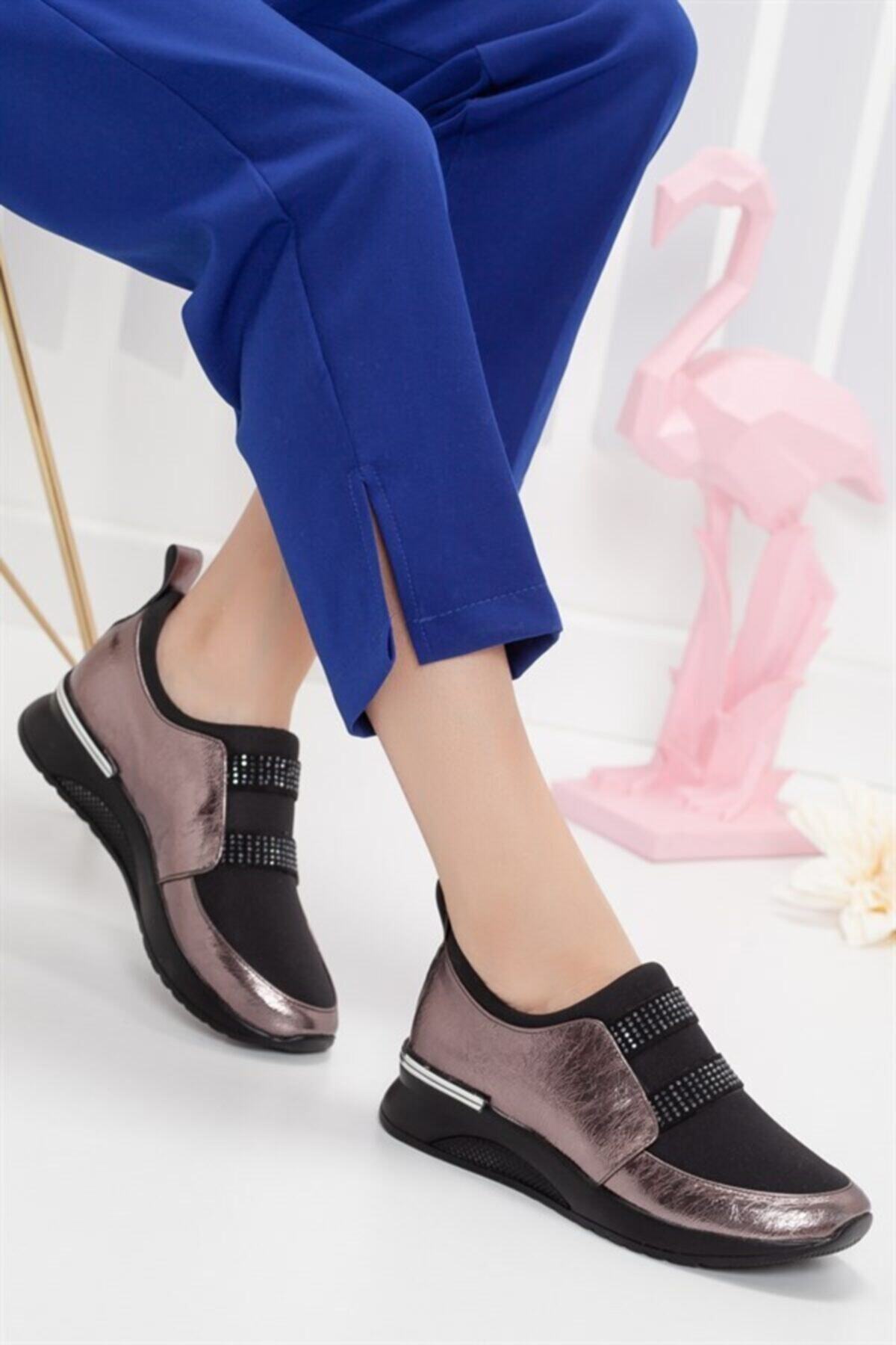 HN TEKSTİL Kadın Melina Siyah Mürdüm Taşlı Spor Ayakkabı