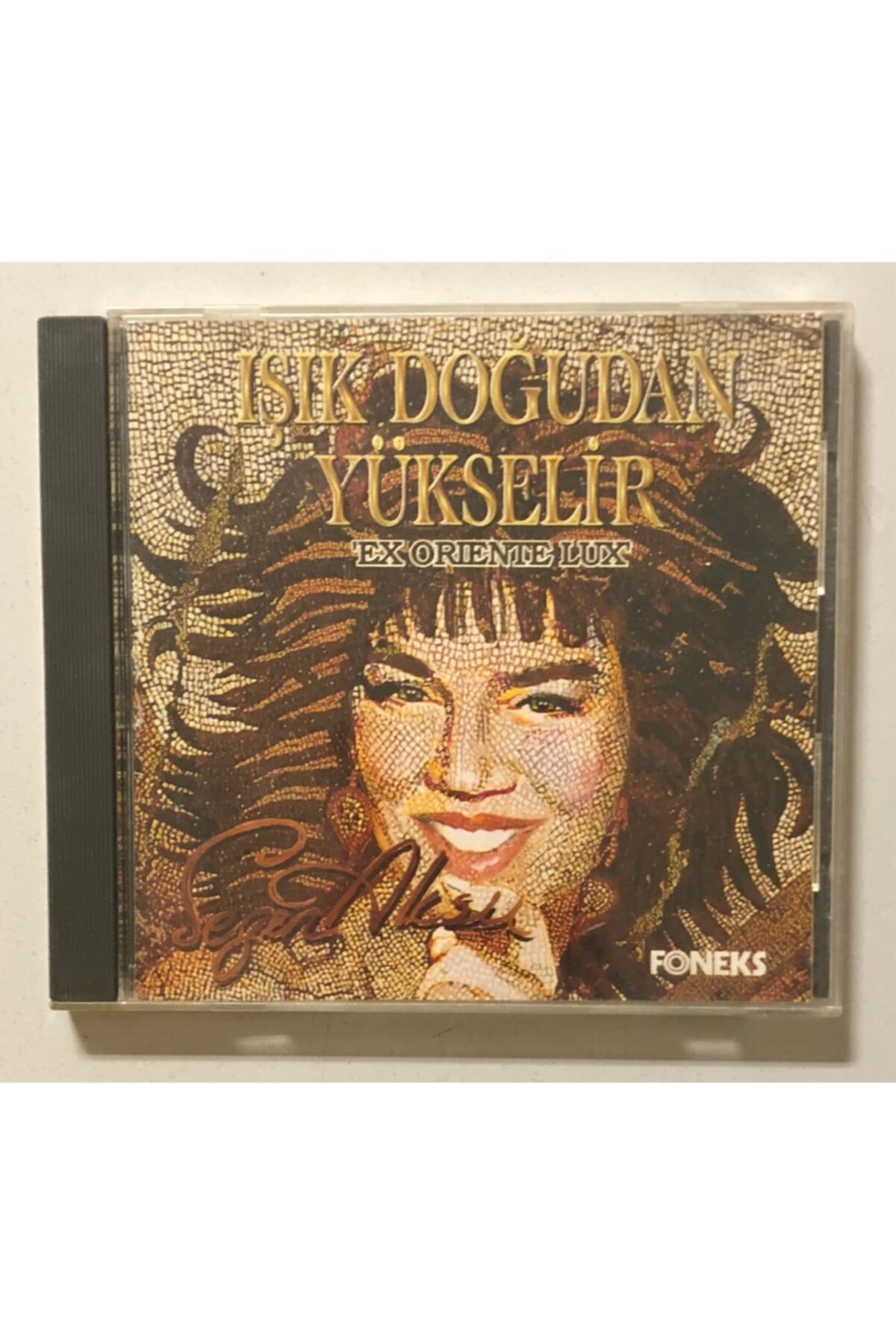 Plakevi İzmir Sezen Aksu Işık Doğudan Yükselir Cd