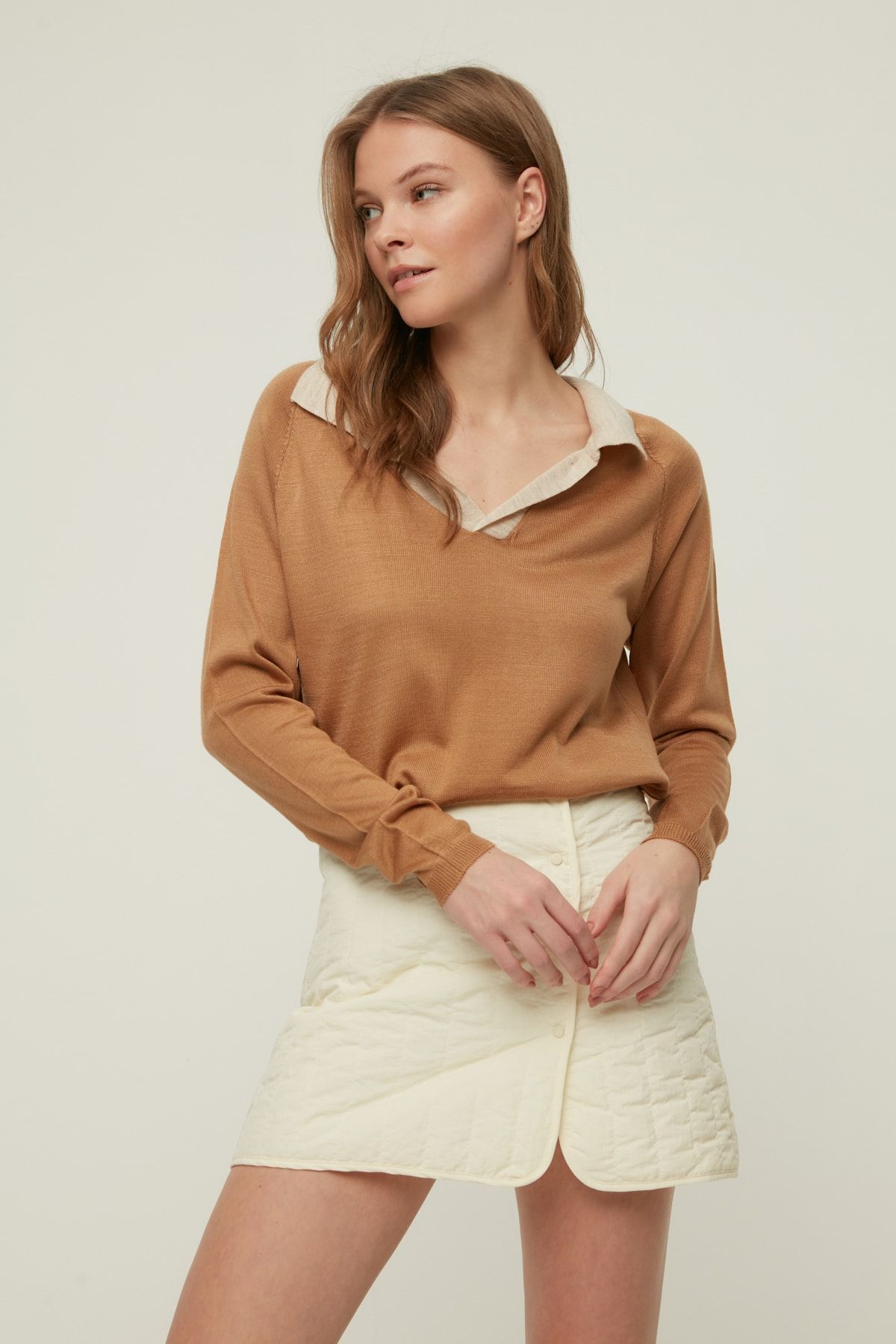TRENDYOLMİLLA Camel Polo Yaka Triko Kazak TWOAW22KZ2398