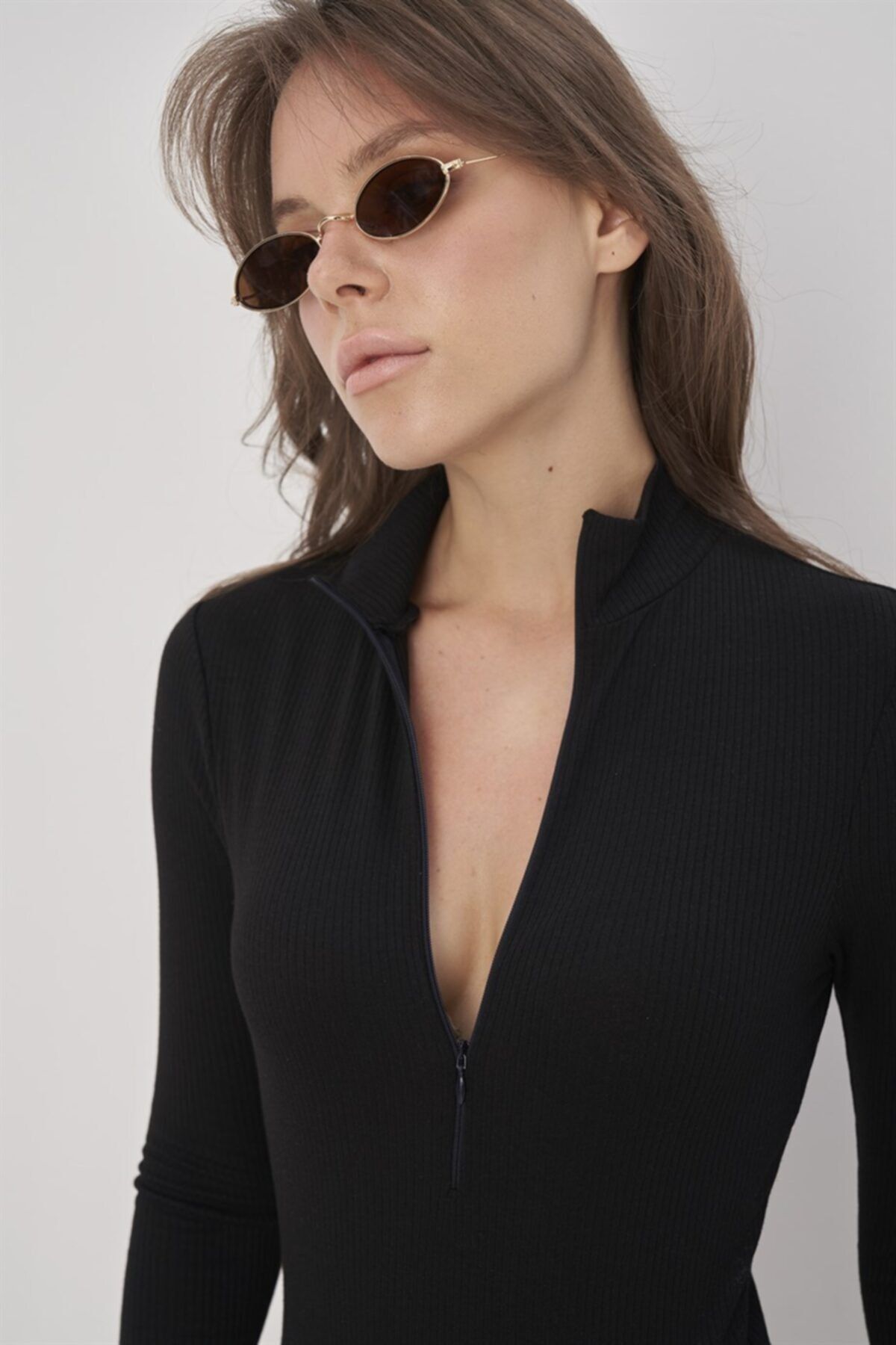 nalu Siyah Yüksek Yaka Fermuar Detaylı Çıtçıtlı Bodysuit
