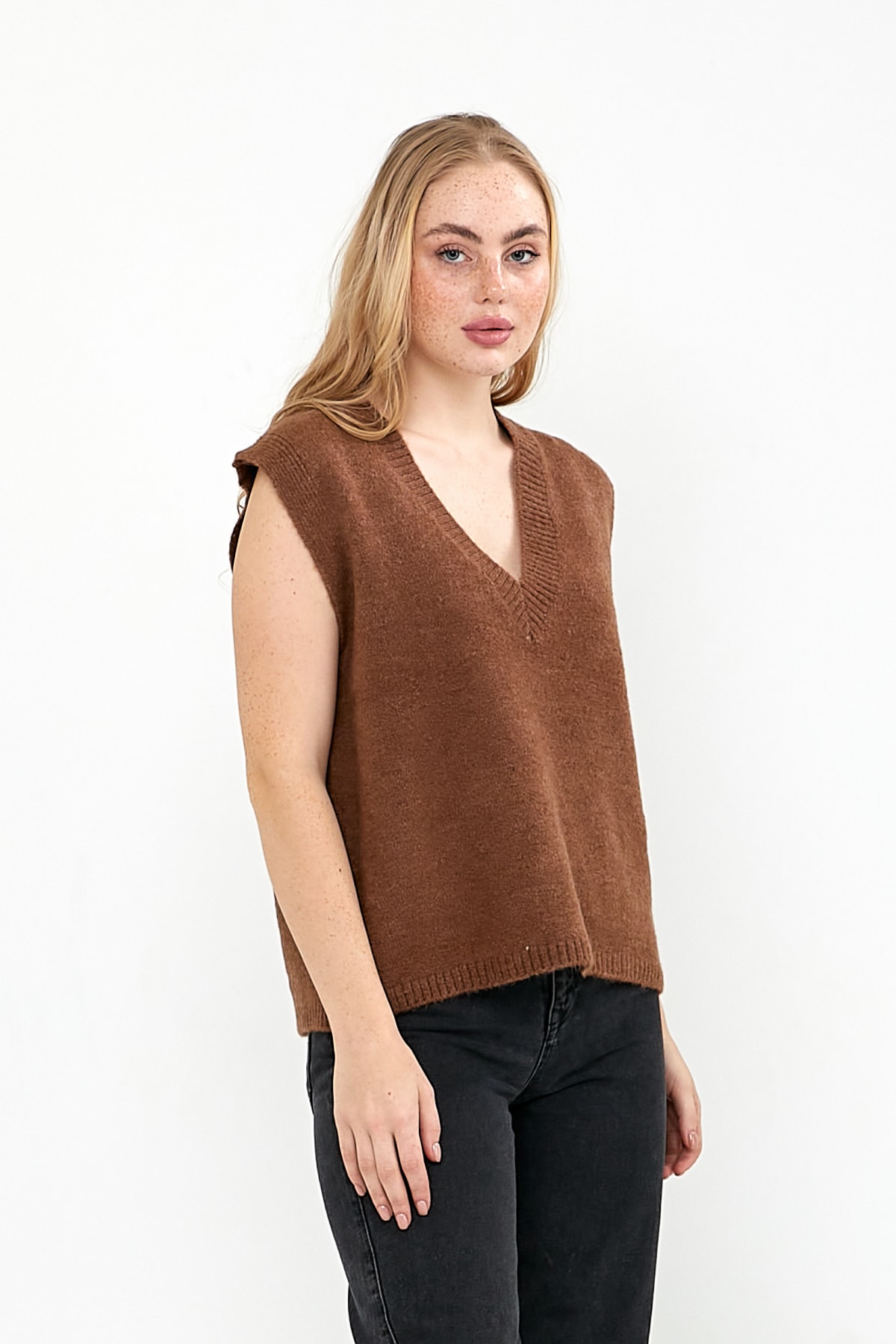 ALTINER TRİKO Kadın V Yaka Kahve Ipek Süveter