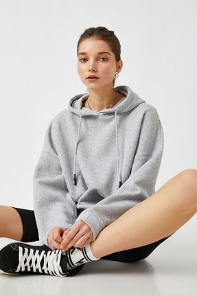Koton Kadın Gri Sweatshirt 1KAL68364UK