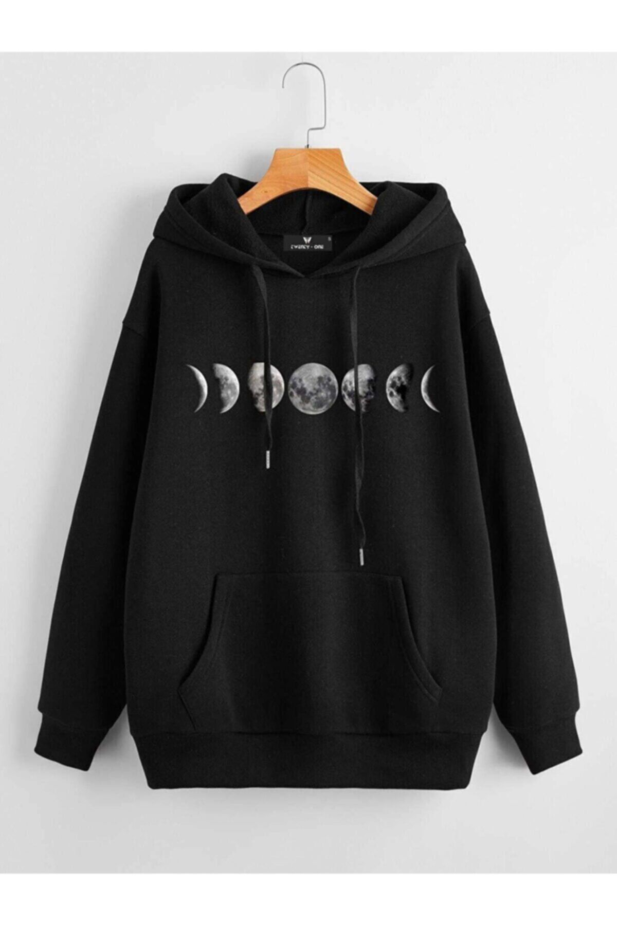 K&H TWENTYONE Kadın Siyah Kapüşonlu Oversize Moon Baskılı Hoodie Sweatshit
