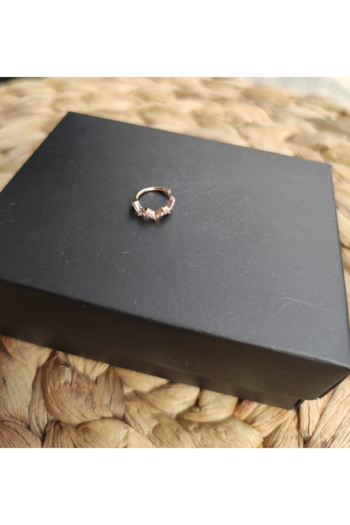 ecrin aksesuar Gold Renk 316l Geçirmeli Sıkıştırmalı Cerrahi Çelik Tragus Helix Piercing Küpe