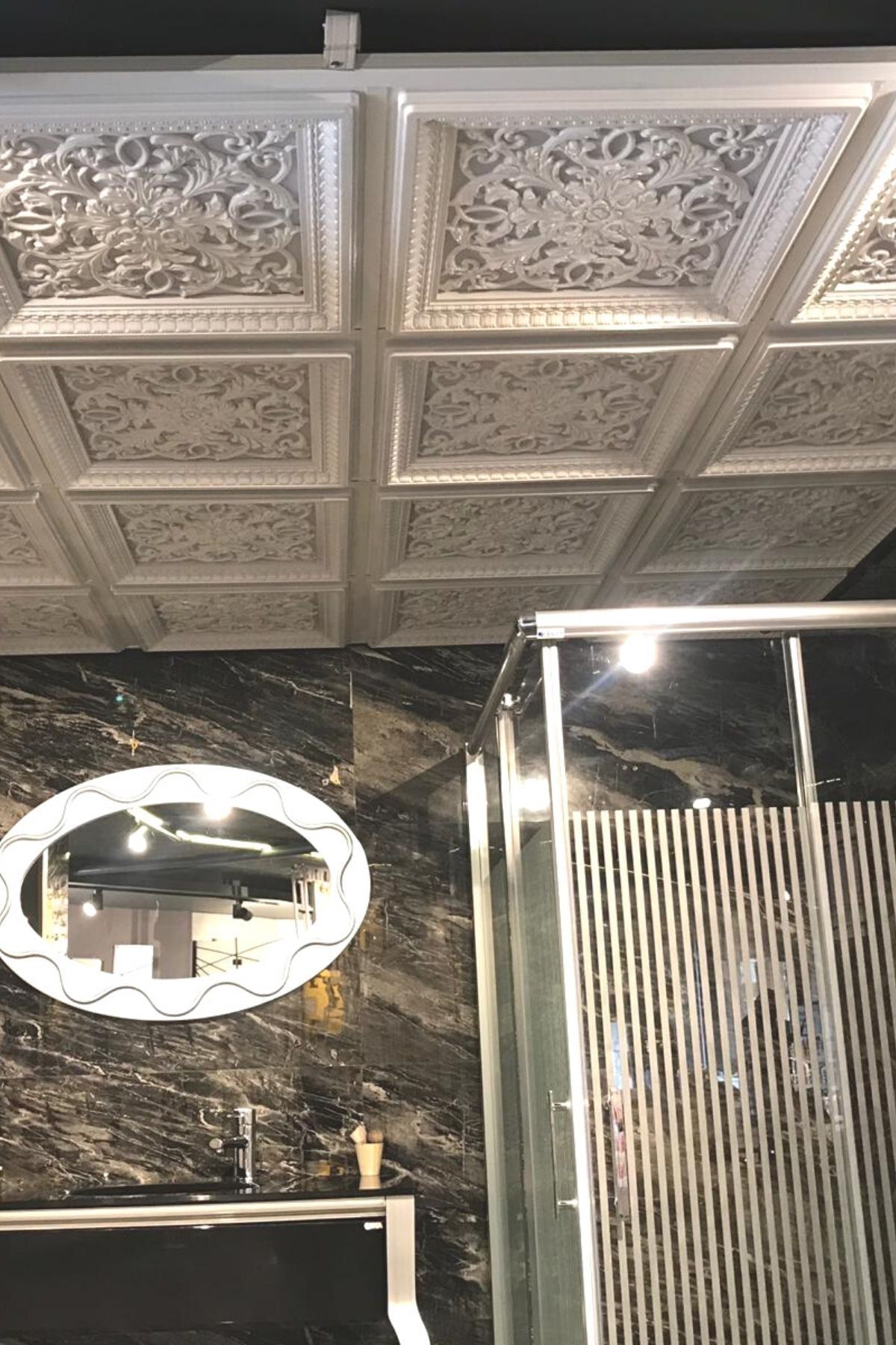 DECOZZA Saray Tavan 60 Cm Dekoratif Saray Tavan Paneli Asma Tavan Uyumlu