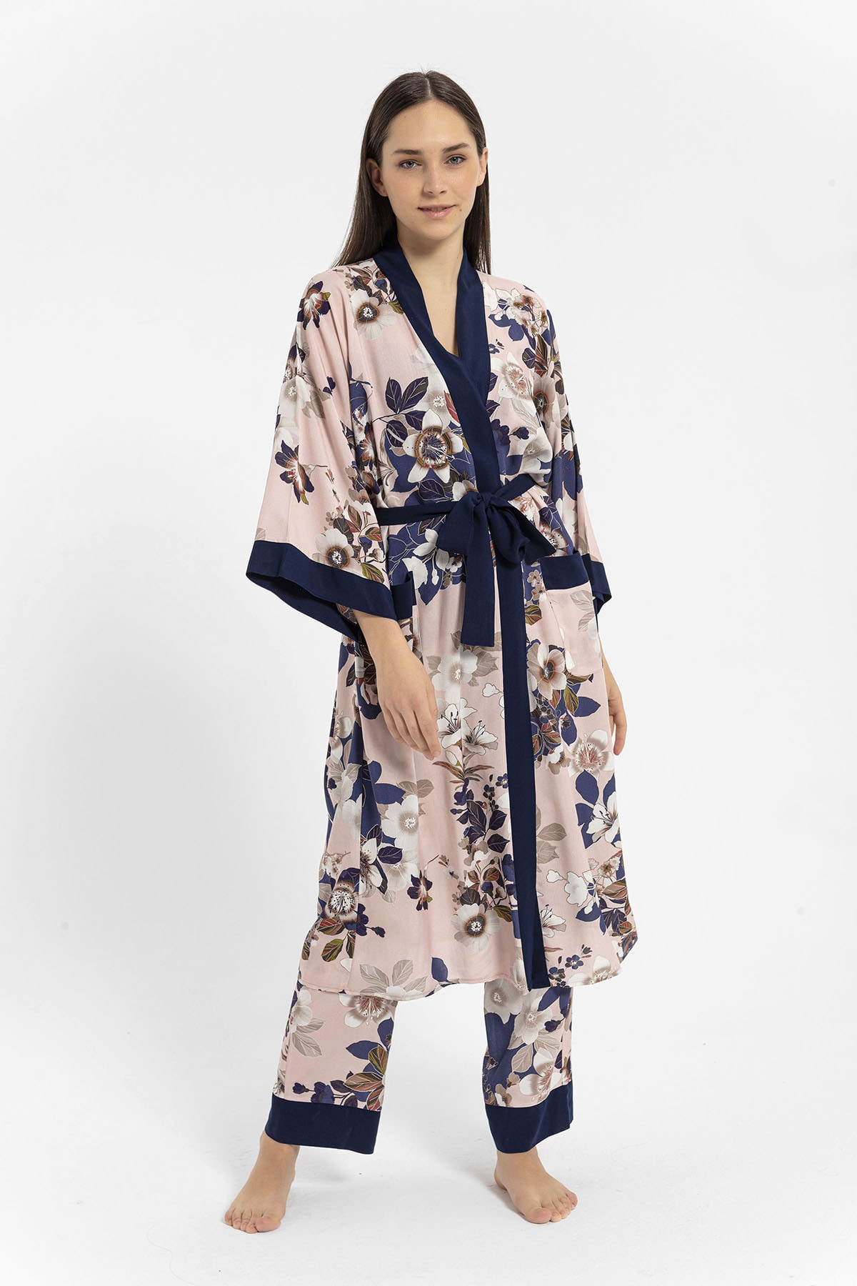 Pijamare Pembe Çiçek Desenli Elissa Kimono