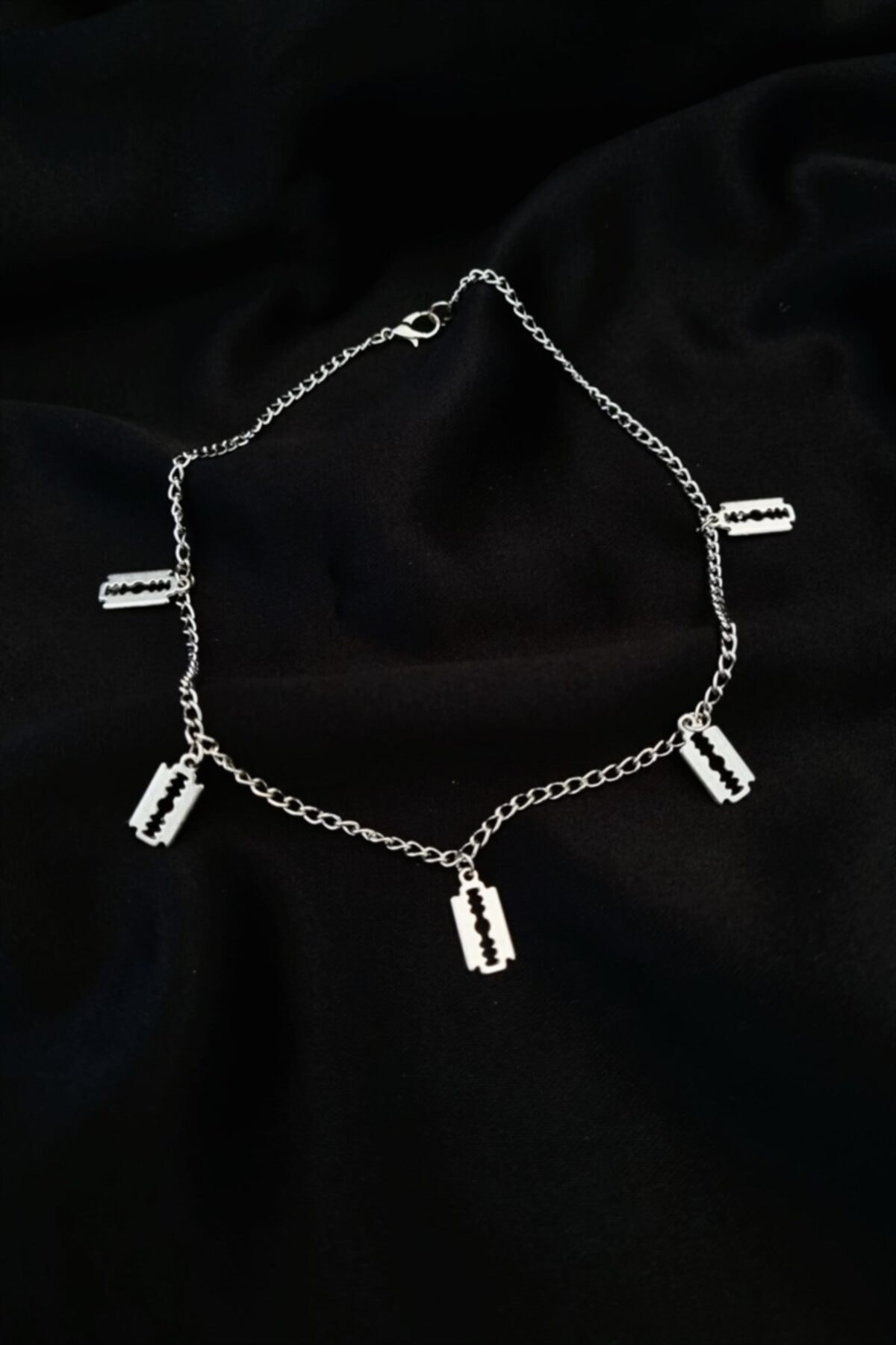 Carpe Razor Gothic Choker