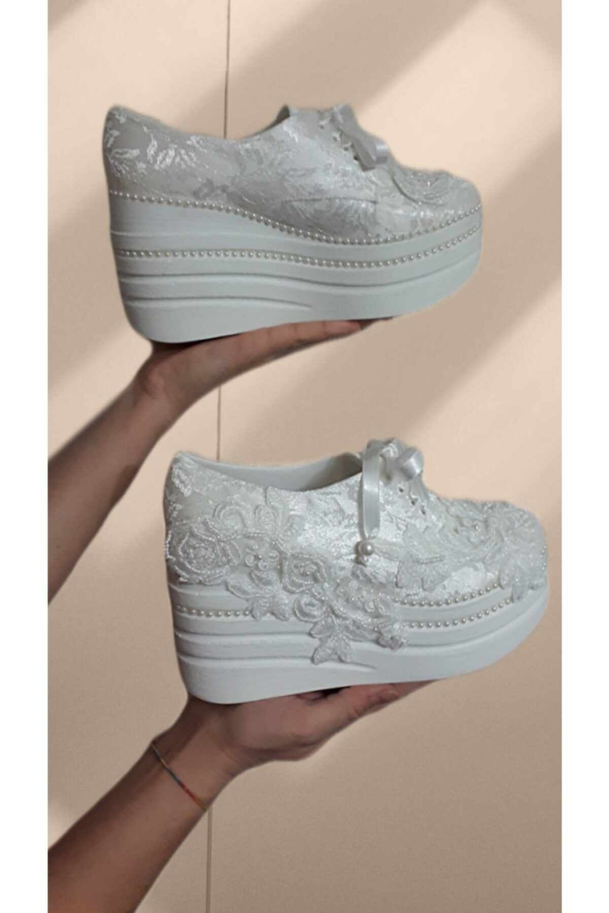 Modavien Kadin Beyaz Dolgu Topuk Converse Gelin Ayakkabi