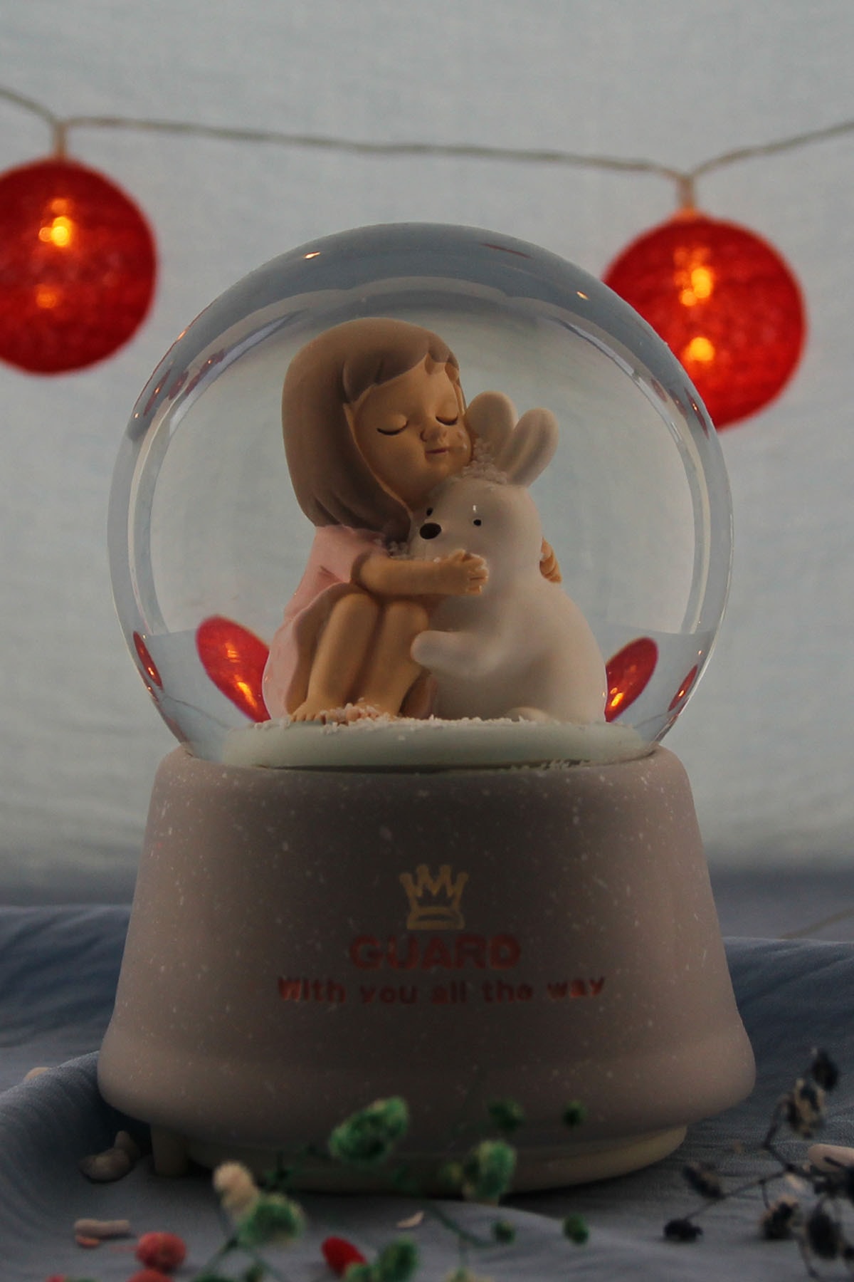 Trend Hediyelik Guard Temalı Kar Küresi Büyük Boy Kar Püskürtmeli