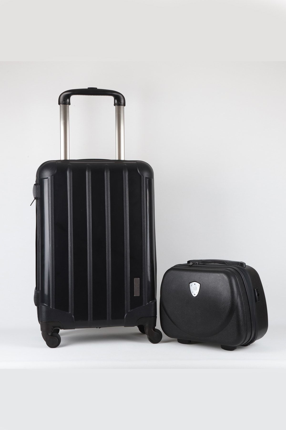 BavulcumBudur 2'li Travel Set Kabin Boy Bavul ve Makyaj Çantası