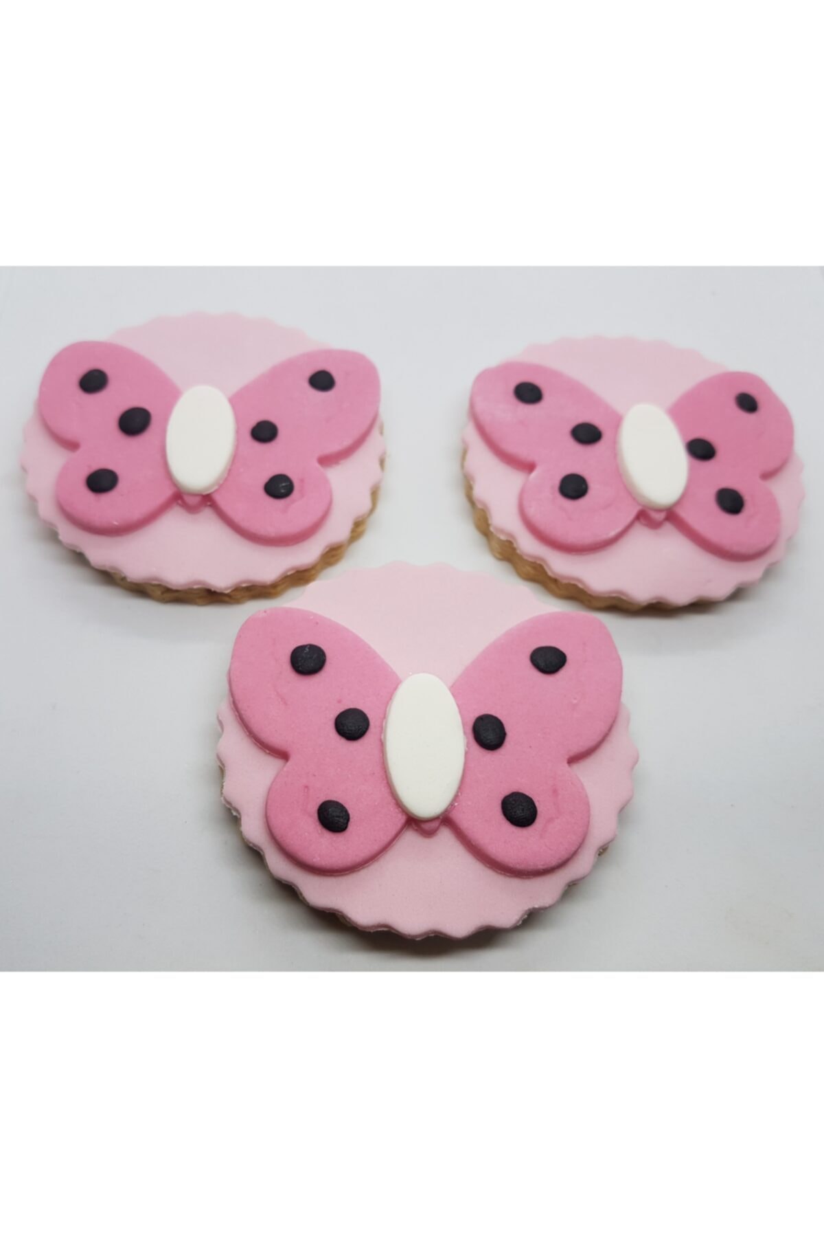 ŞEKER & SUGAR Kelebek Butik Kurabiye Şeker Hamurlu Kurabiye (20 Adet)