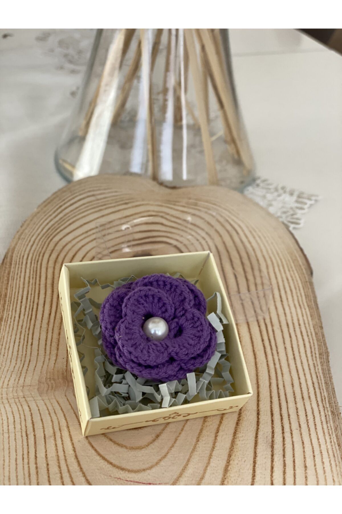 elifsdesign8 Mor Çiçek Broş