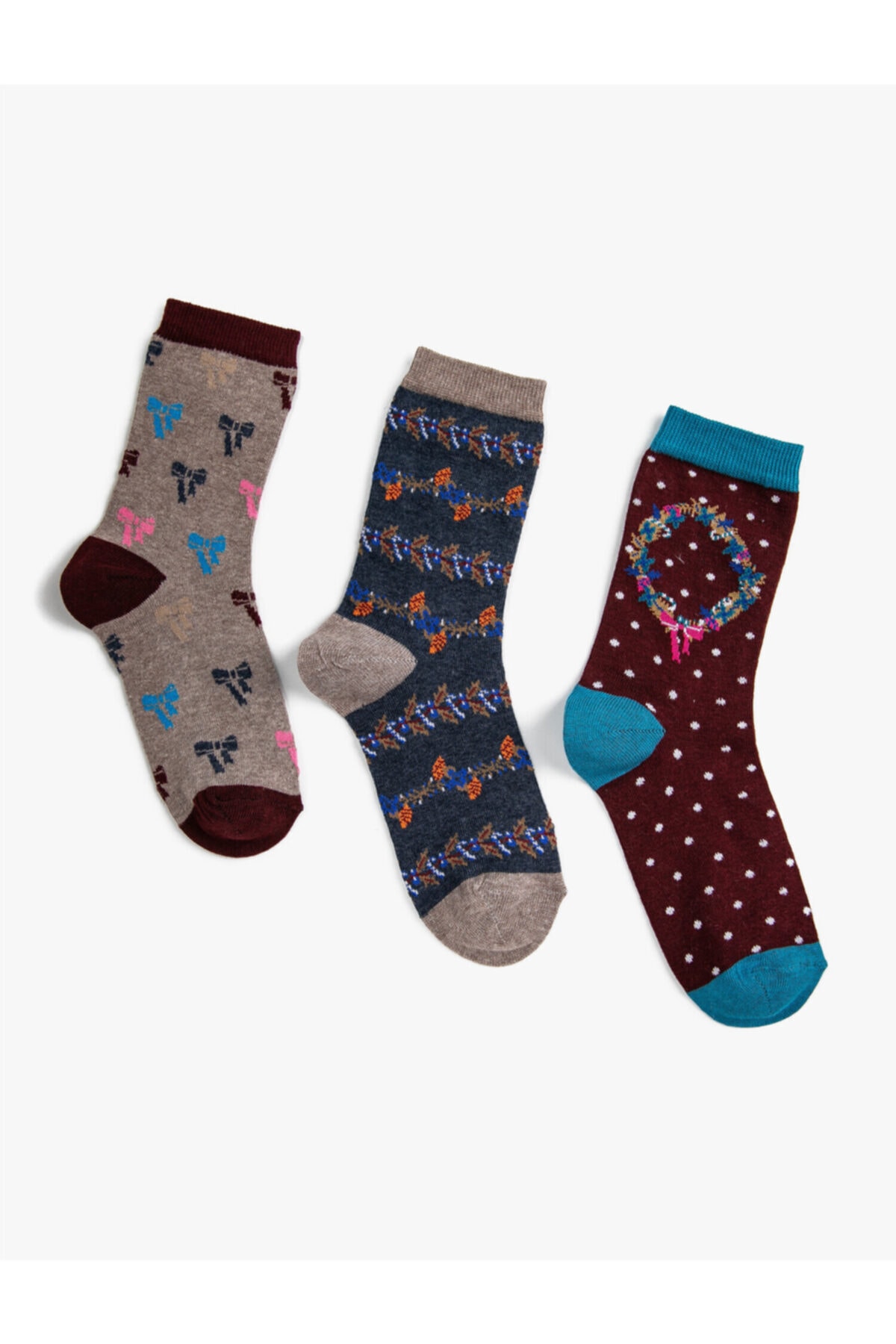 Koton Yılbaşı Temalı Kadın Çorap Seti