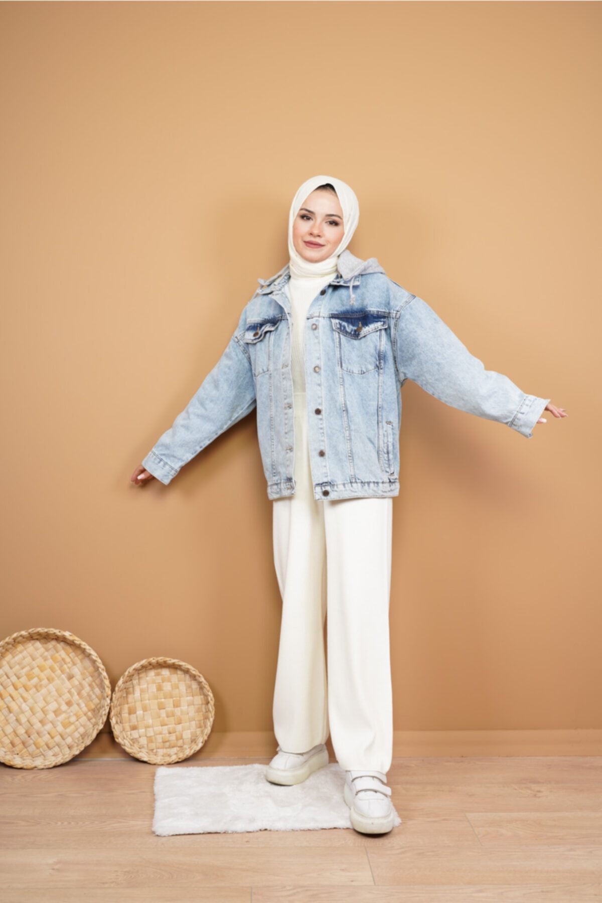KAMİL KESKİN Kapüşonlu Denim Ceket