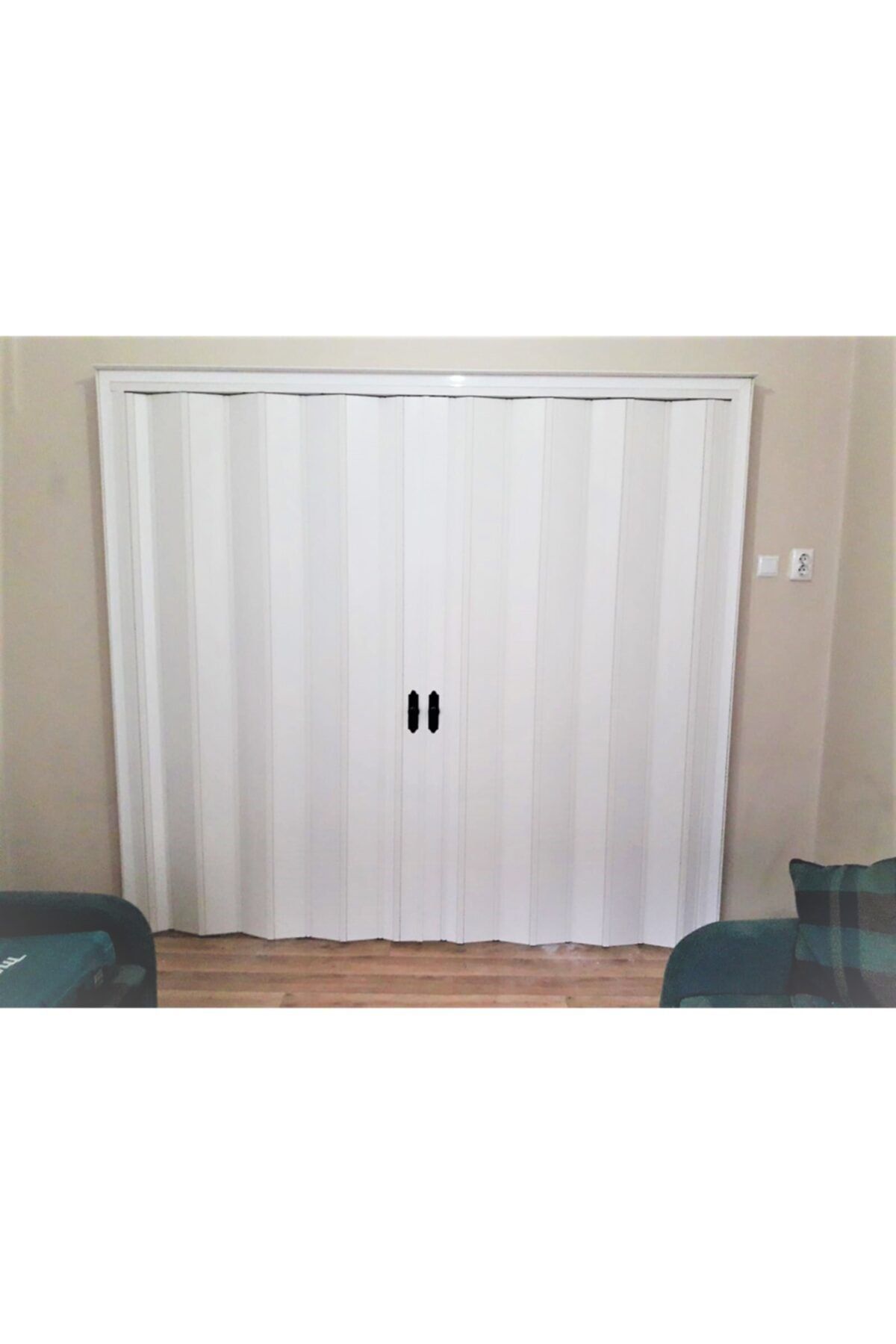 FARAN DEKORASYON Çift Açılım Beyaz Camsız Akordiyon Kapı 230*230