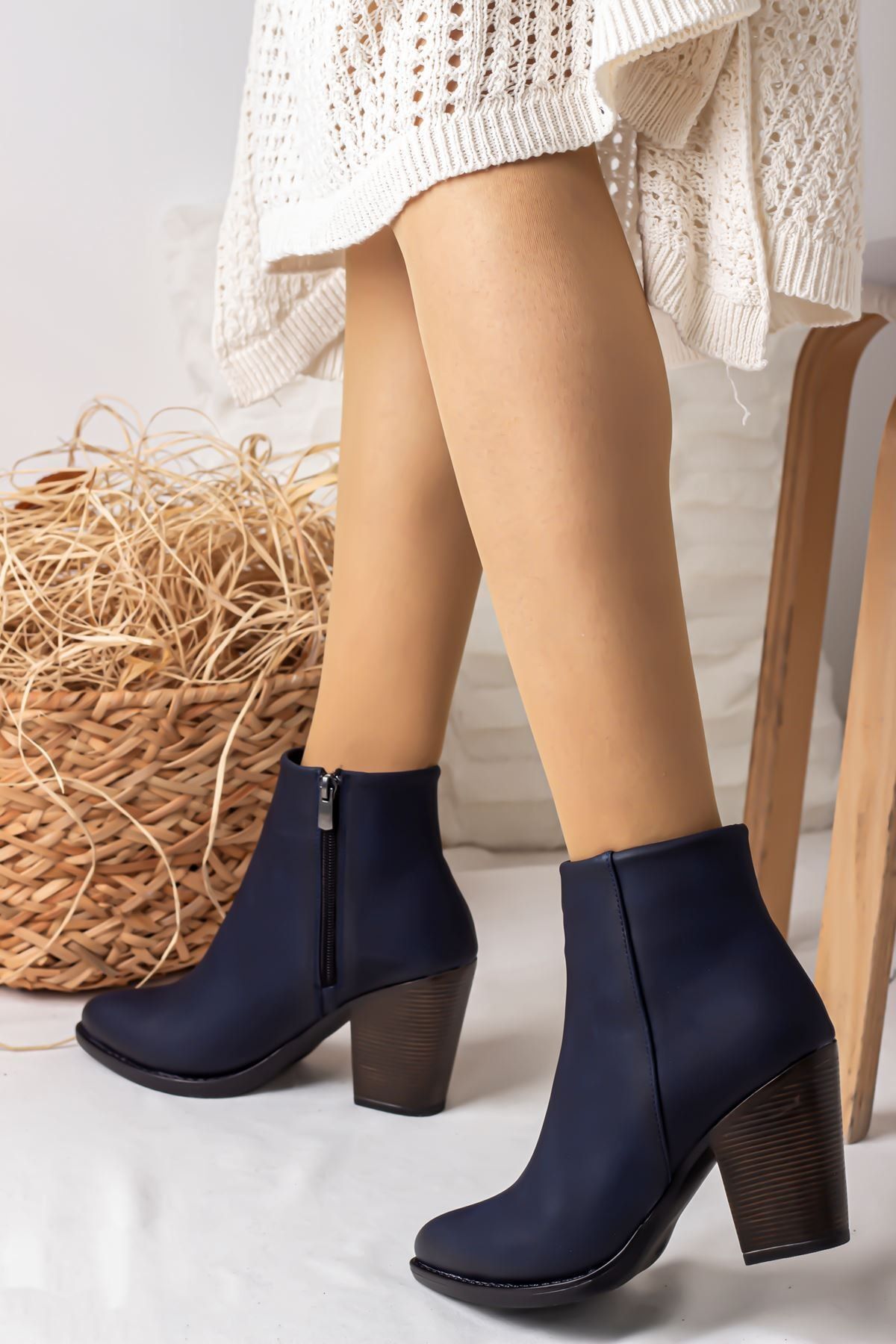 Lal Shoes & Bags Cindy Kadın Bot Lacivert