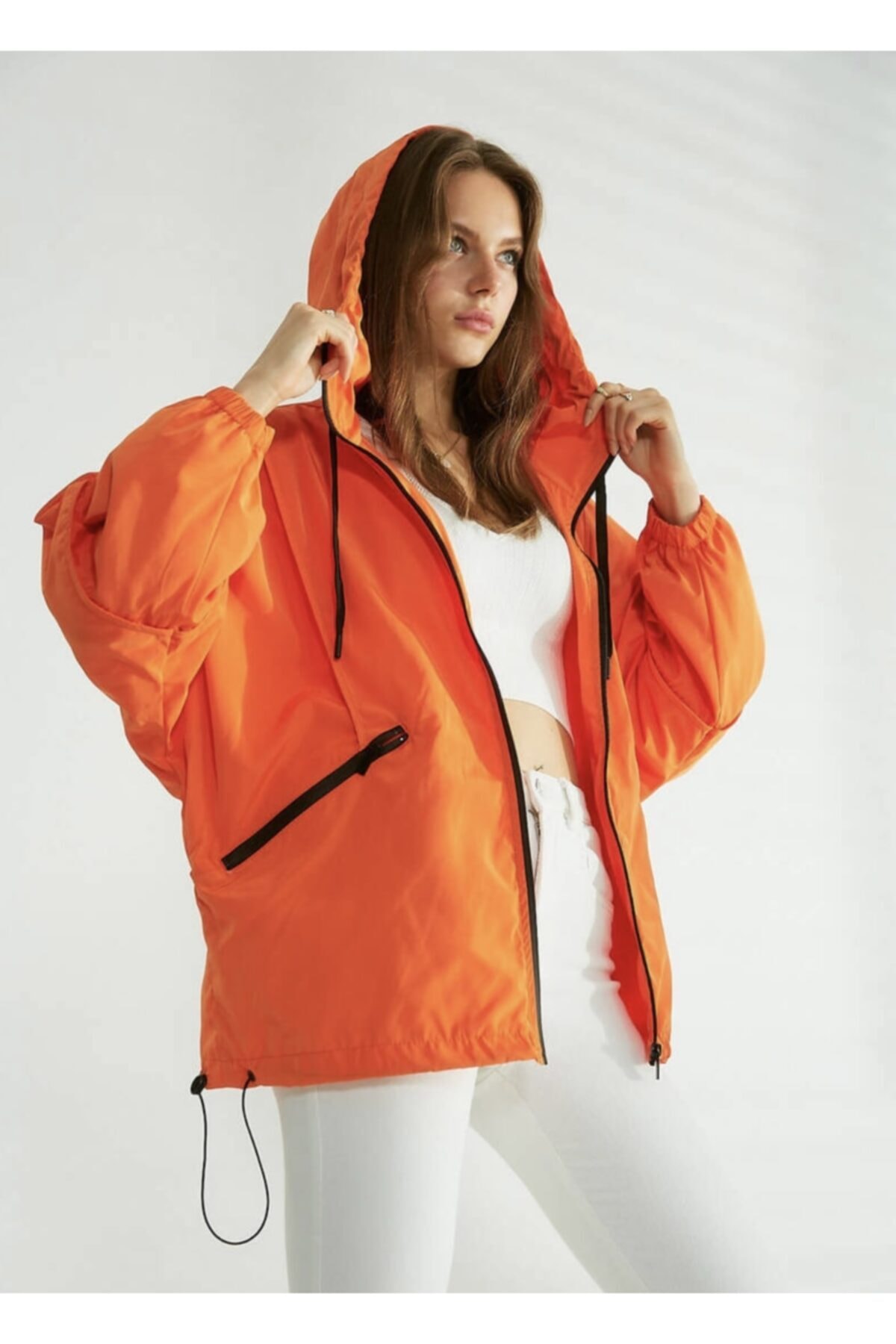 Moda Ssm Kapüşon Detaylı Cepli Yağmurluk