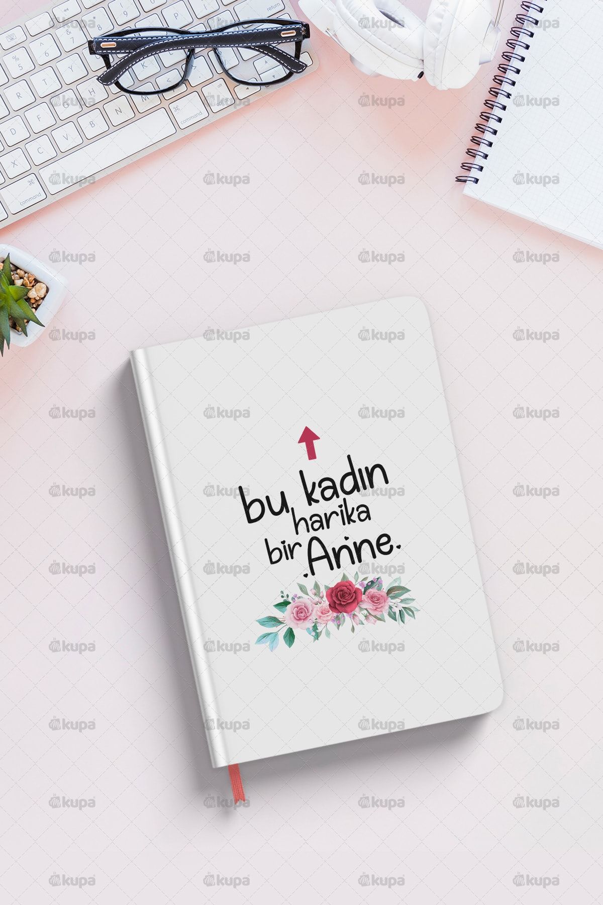 Mykupa Bu Kadın Harika Bir Anne Baskılı Beyaz Defter Ajanda