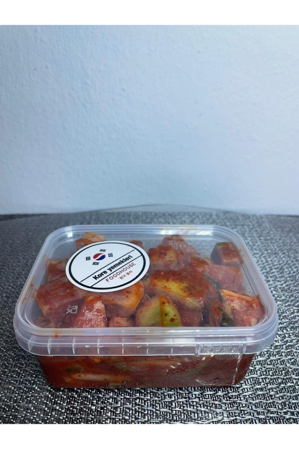 KORE Kkakdugi Trup Kimchi