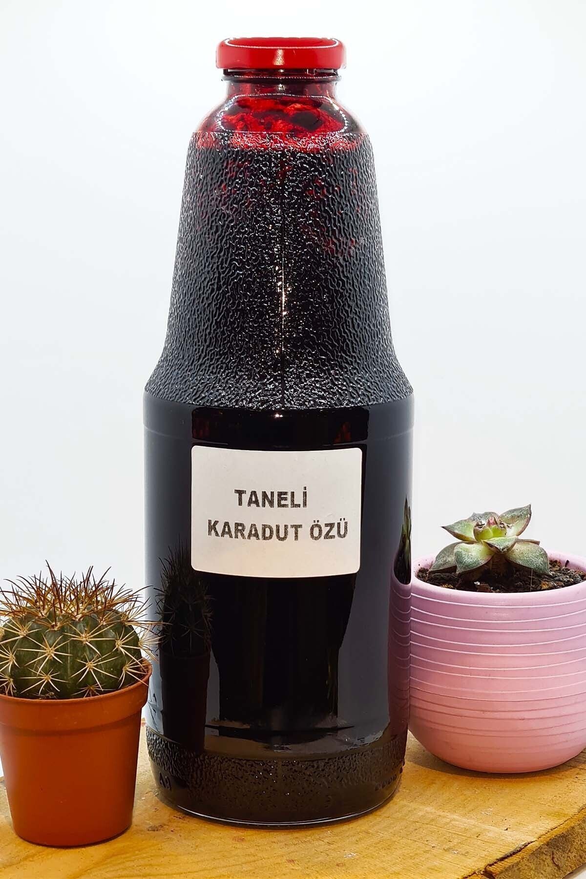 Gelin Deresi Tane Parçacıklı Karadut Özü Yüzde Yüz Meyveden Üretilmiştir. Şekersizdir. 1,5 Kg
