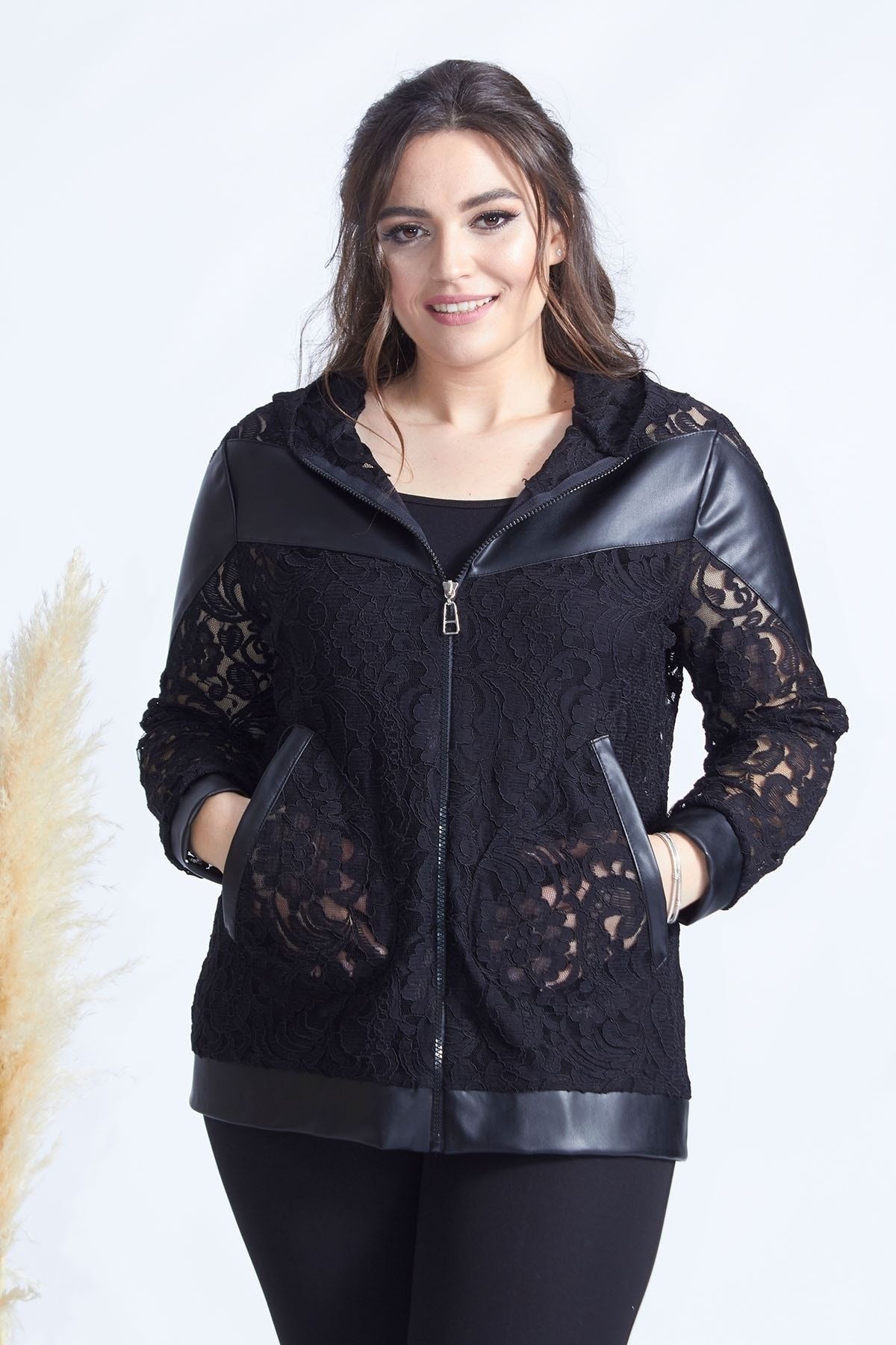 Moda Berray 4031 Kadın Siyah Fermuarlı Derili Kombin Dantel Büyük Beden Ceket