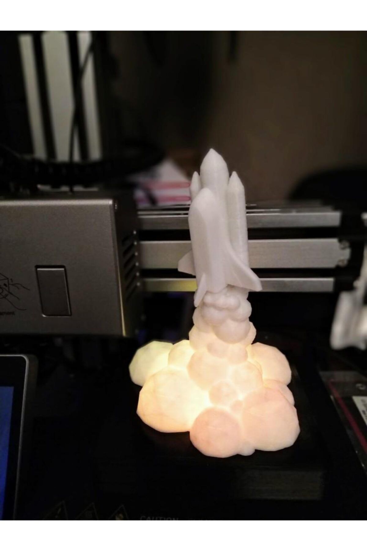SudoCheap Düşük Poli Uzay Mekiği Nightlight Plastik Aparat
