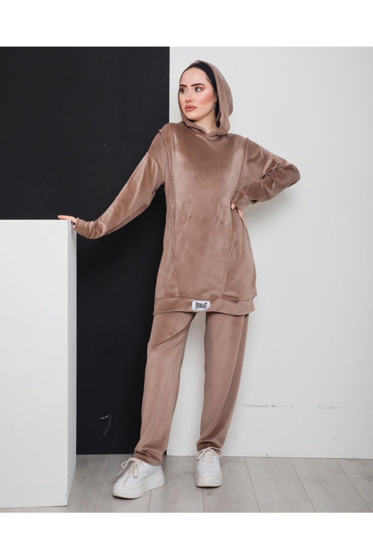 MISSKAFTAN COLLECTİON Kadın Bej Kadife Eşofman Takımı