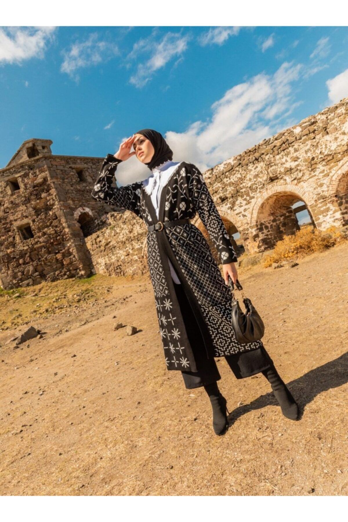 Refka Desenli Uzun Triko Hırka - Siyah Beyaz - Woman