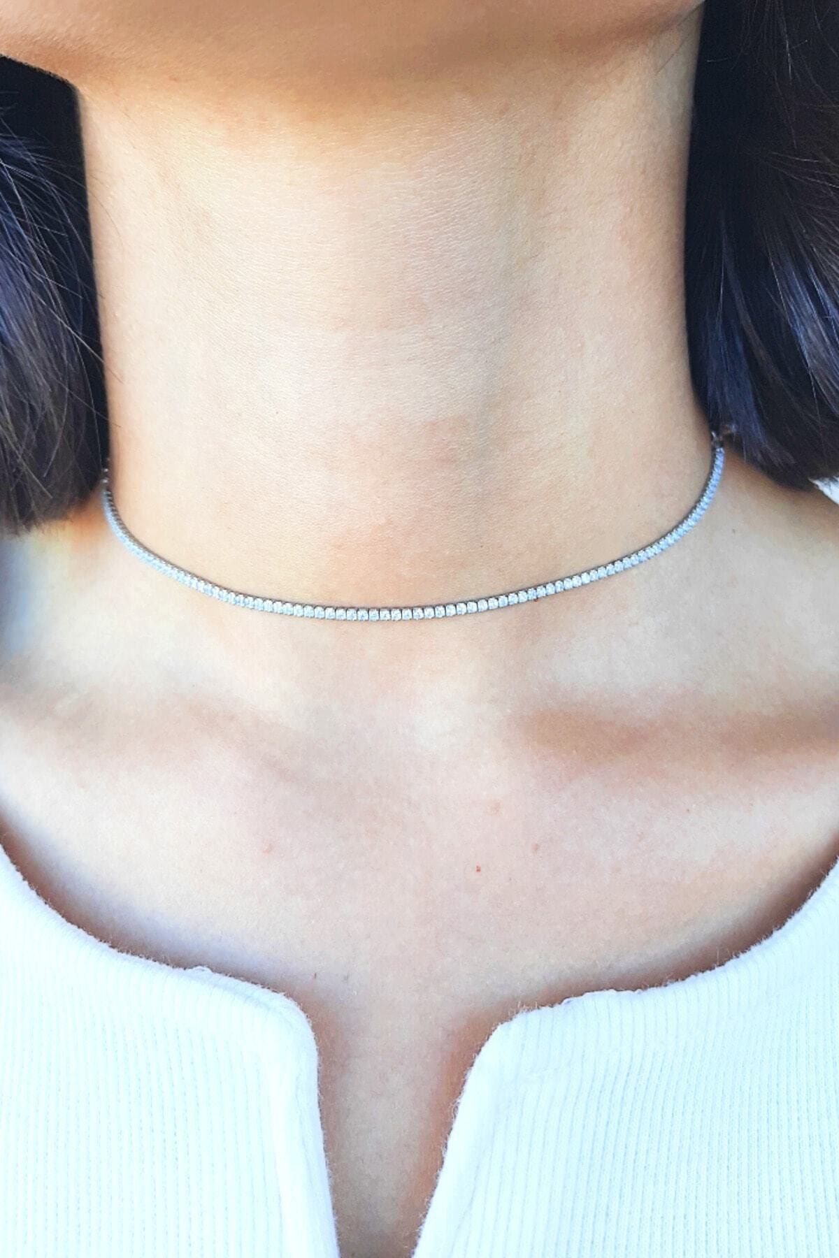 Agora Silver 925 Ayar Gümüş Beyaz Taşlı 36 Cm Choker Su Yolu Kolye