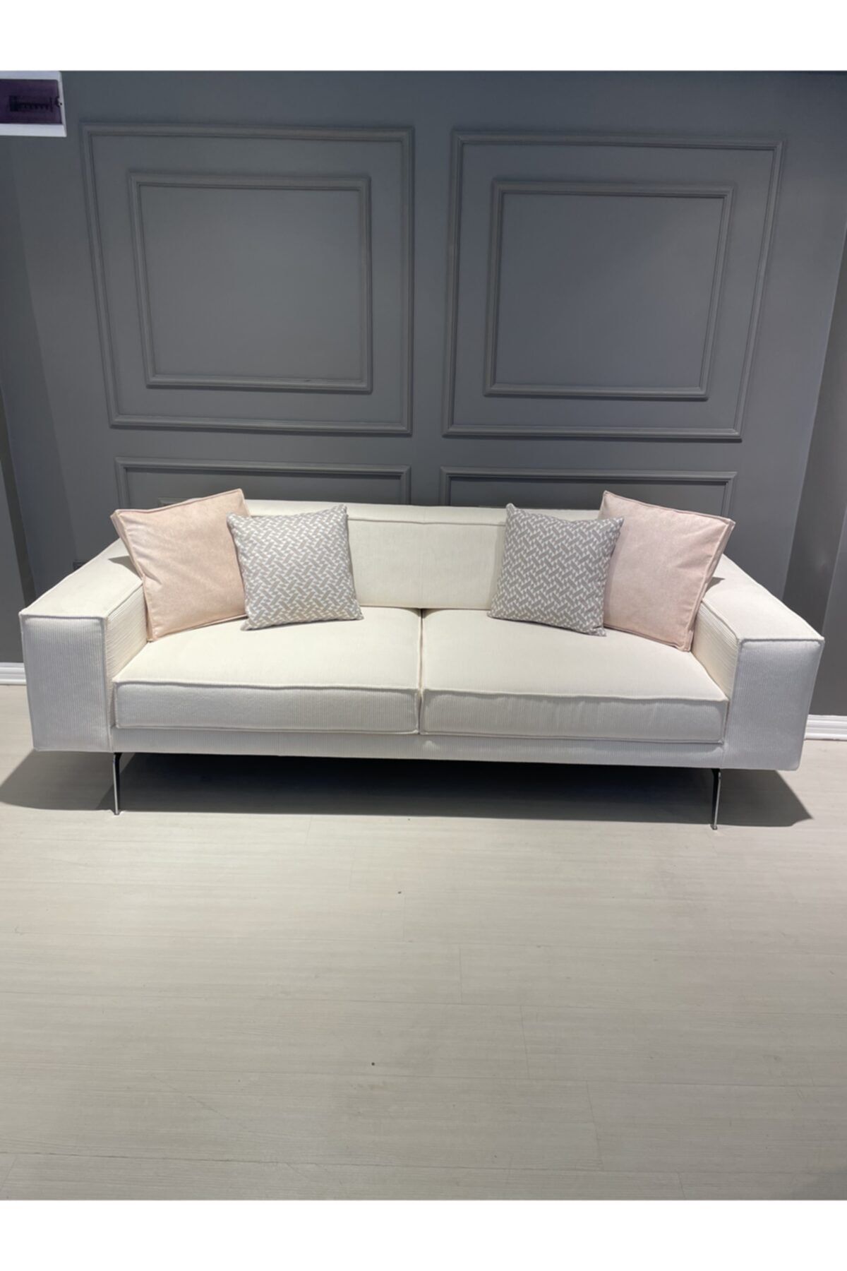 PUFHOME Fabius Modern Kanepe