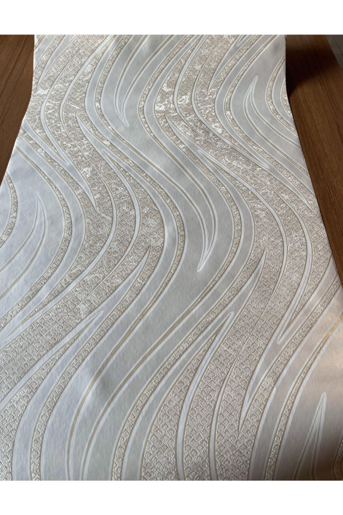 BAŞYAPI DİZAYN Krem-gold Simetrik Desenli Ithal Vinly Duvar Kağıdı (5m²)