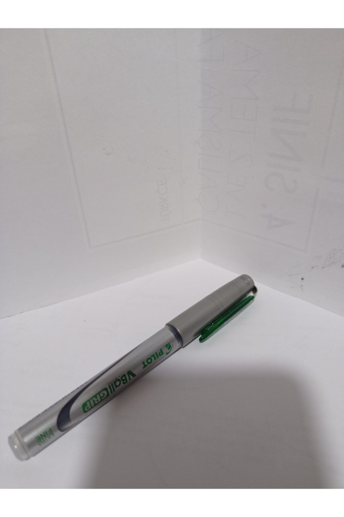 Pilot Vball Grip 0.5 Yeşil Kalem