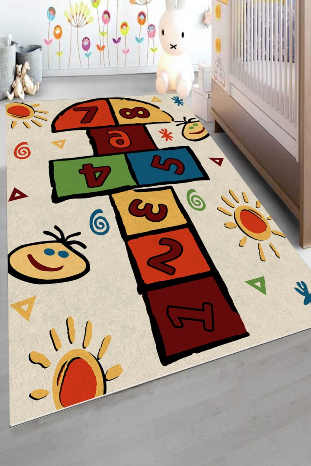 Gümüş Servi Home Dijital Baskılı Kaymaz Yıkanılabilir Krem Zeminli Renkli Seksekli Çocuk Halısı