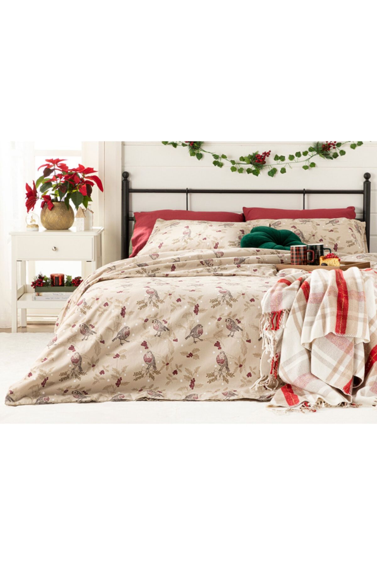English Home Robin Bird Joy Flanel Yılbaşı Konseptli Tek Kişilik Nevresim Takımı 160x220 Cm Bej