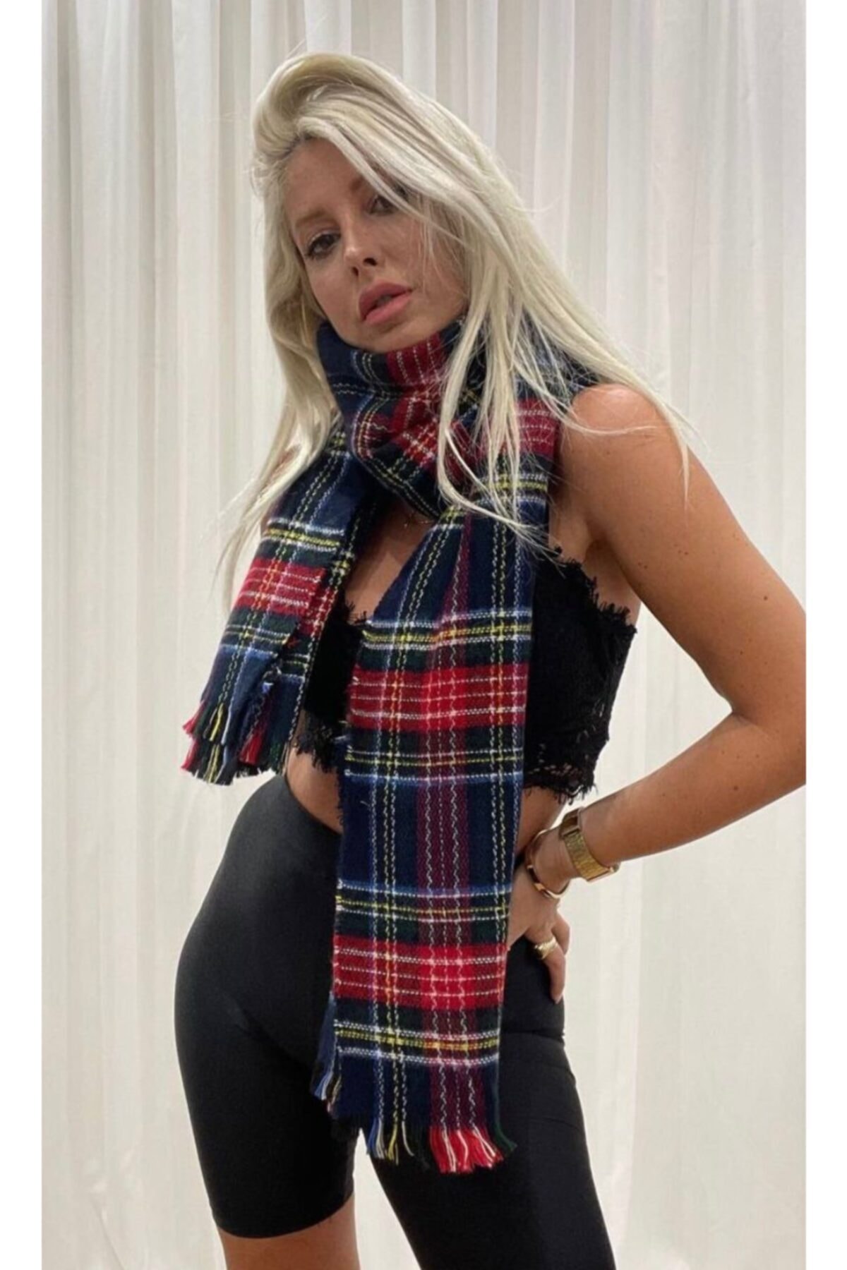 Fame Ekose Desenli Yün Siyah Atkı