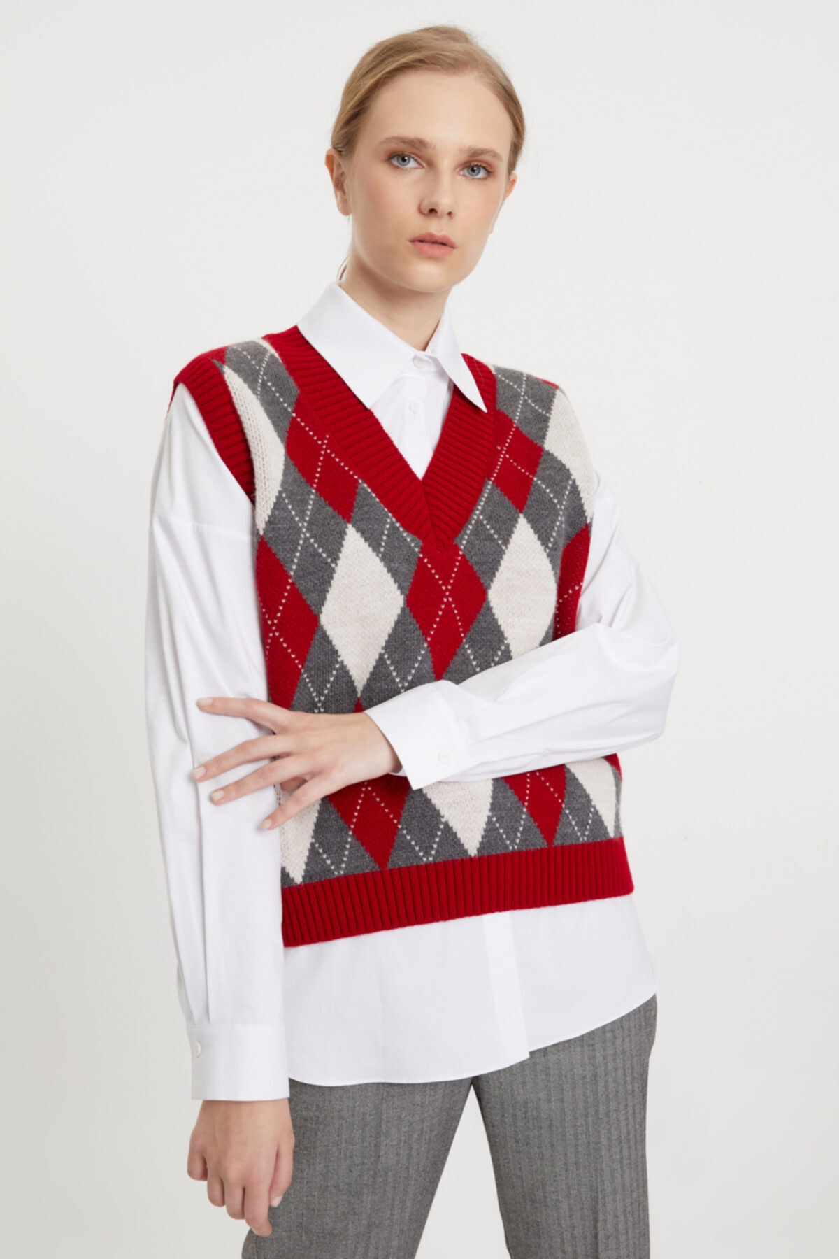 Love My Body V Yaka Ekose Desenli Süveter