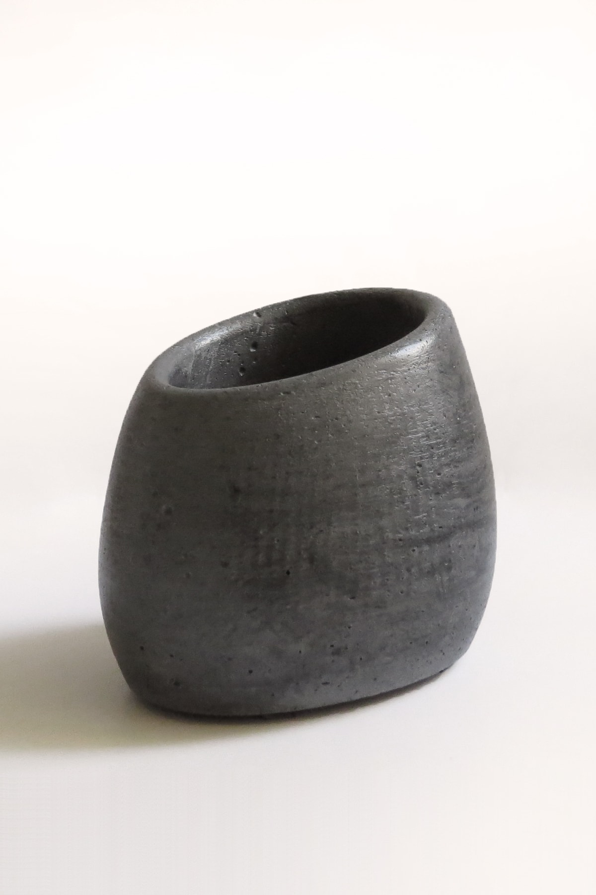 Ghogol Home Eliptik Beton Diş Fırçalık - Koyu Gri