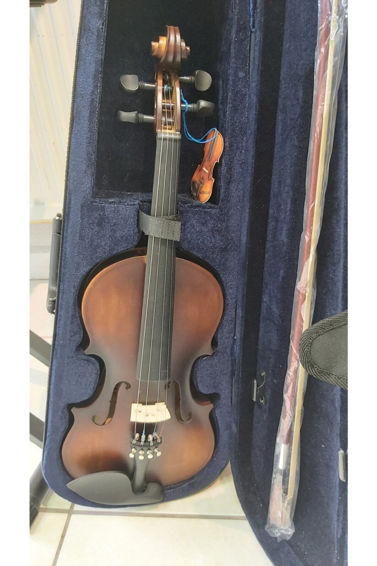 Mitello 4/4 Mat Pro Keman