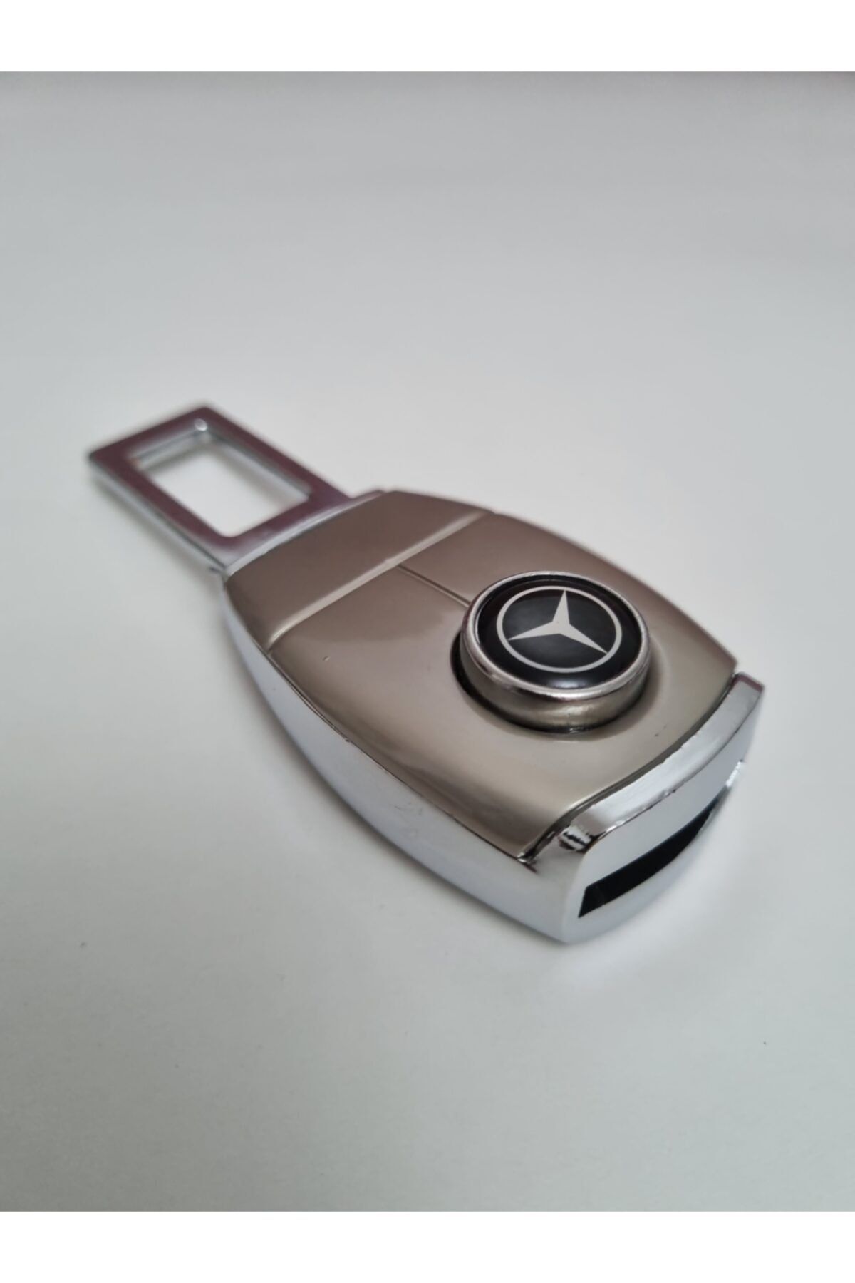denden Mercedes Araca Özel Metal Emniyet Kemeri Yükseltici
