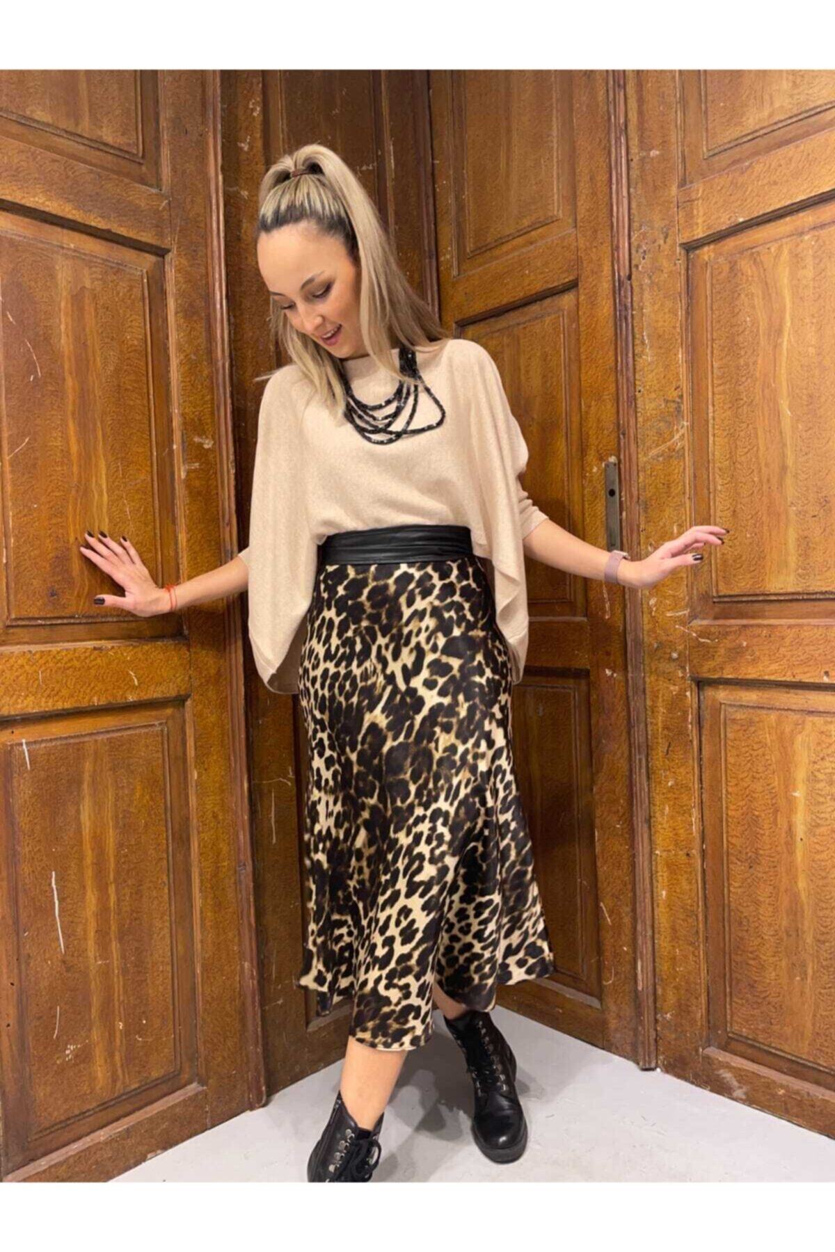 Pia Femina Kadın Leopar Desenli Yüksek Lastikli Bel Midi Boy Saten Etek