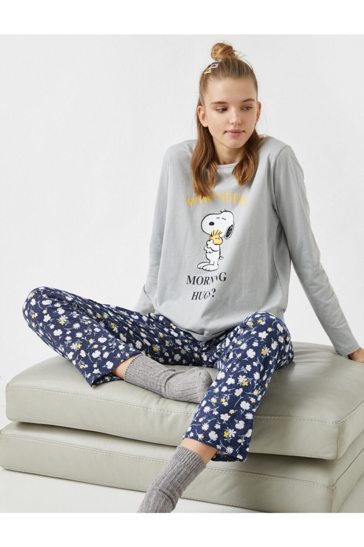 Koton Snoopy Lisanslı Baskılı Pamuklu Pijama Takımı