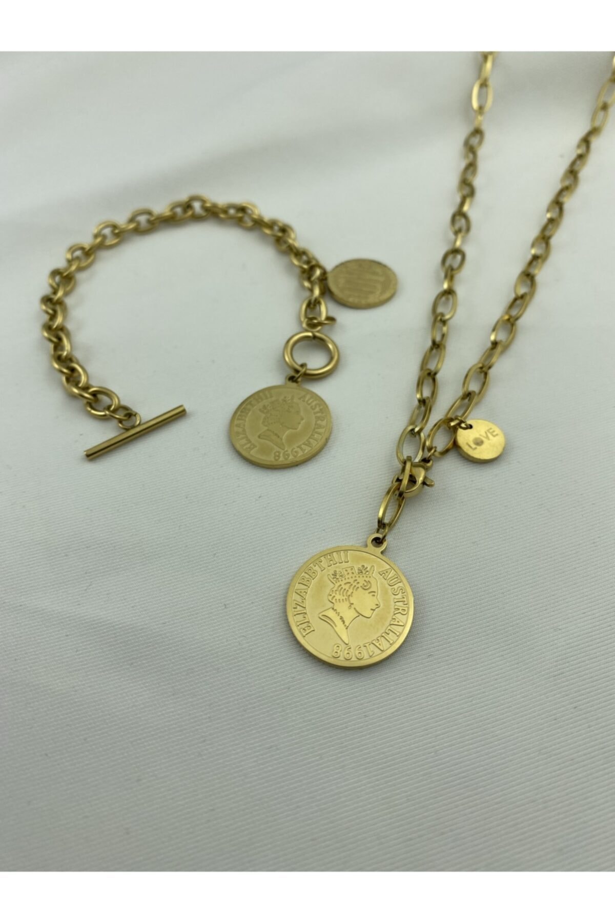 MODARing Elizab Madalyon Uçlu Çelik Set Kolye ve Bileklik