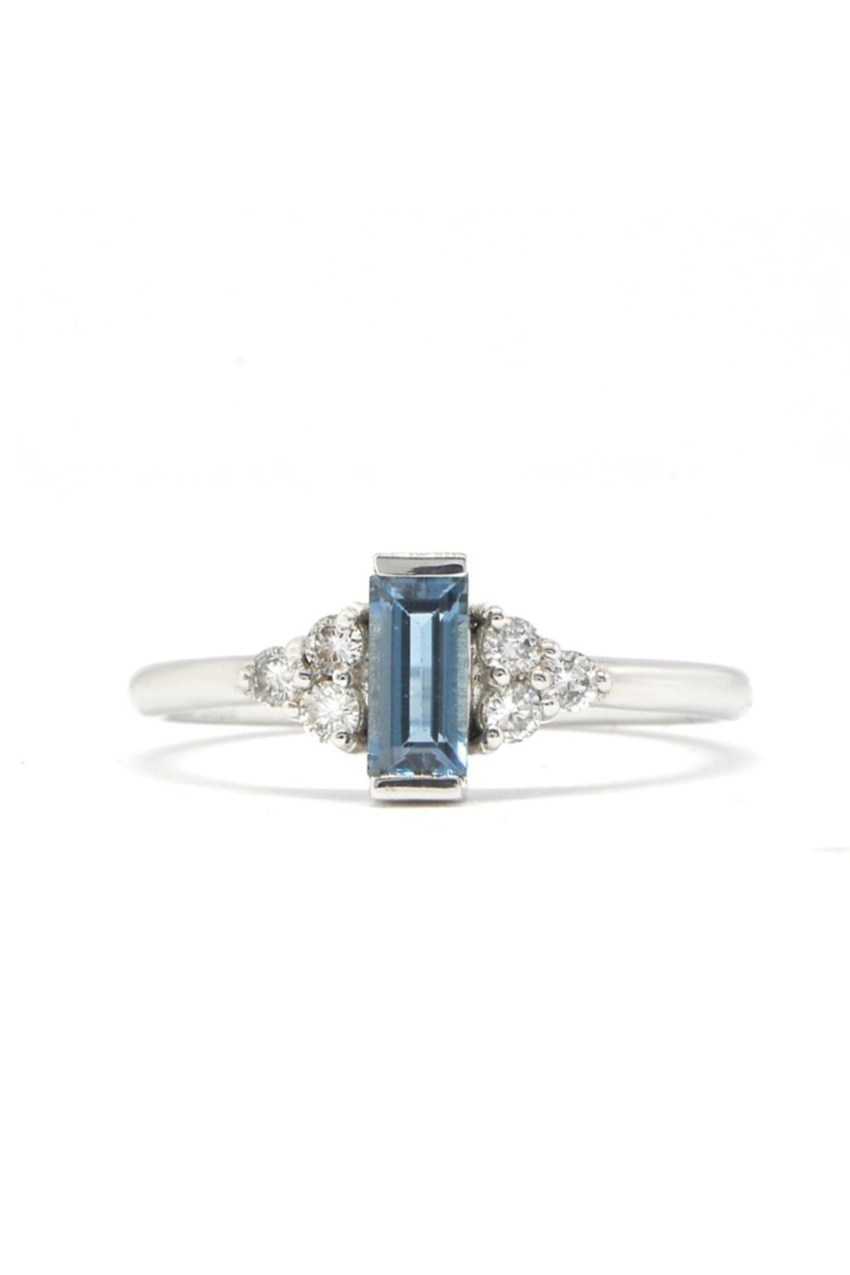 ALTINKÖŞE Emerald London Blue Topaz Pırlantalı Yüzük