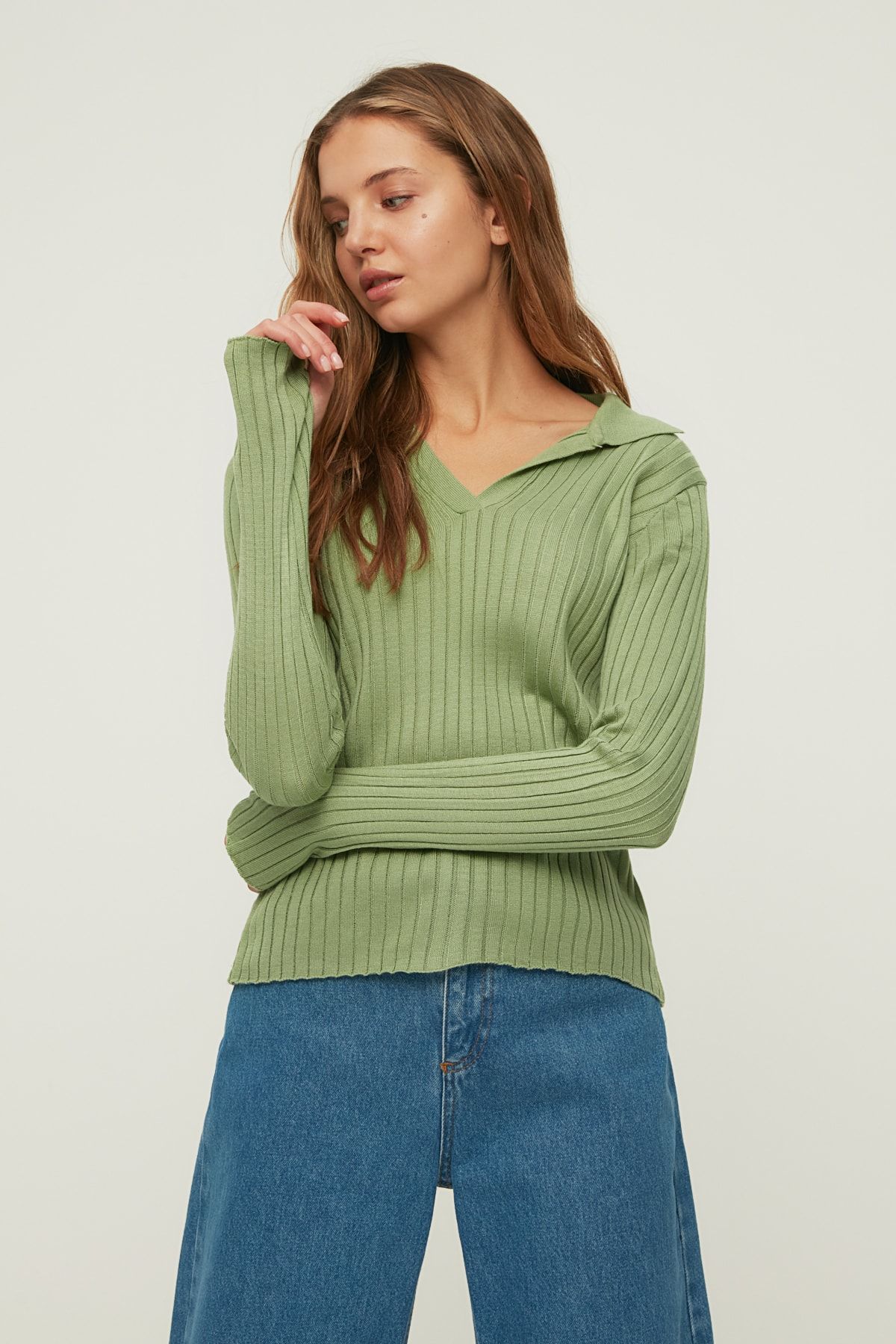 TRENDYOLMİLLA Mint Kol Ucu Detaylı Polo Yaka Triko Kazak TWOAW21KZ1113
