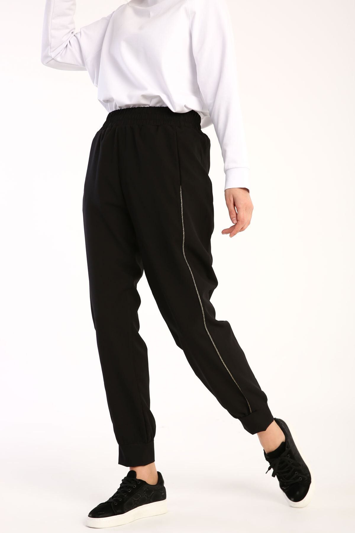 ALLDAY Siyah Biye Detaylı Jogger Pantolon