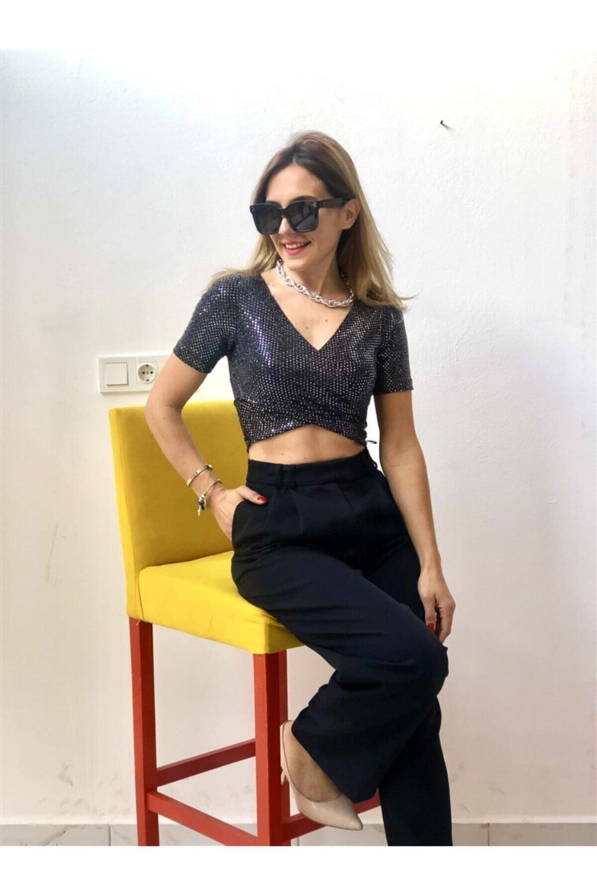 Gözde Tasarım Butik Kruvaze Yaka Payetli Crop Büstiyer