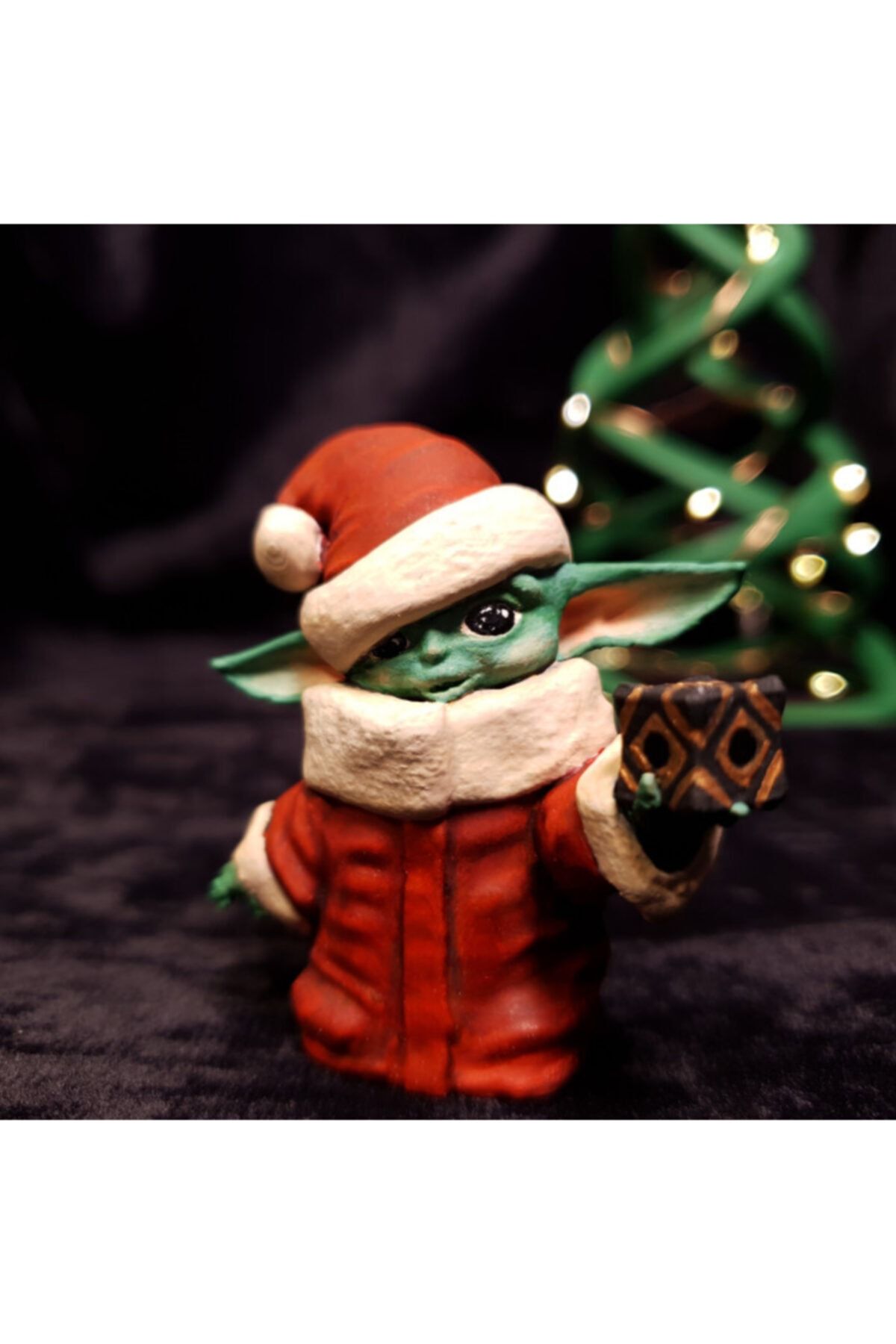 Ekin Hediyecilik Noel Baba Şapkalı Baby Yoda Christmas 9cm Büst Figür