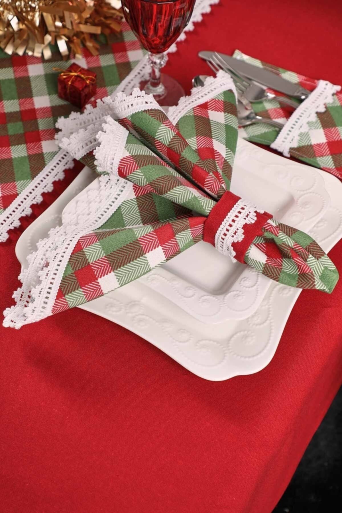 Ayşe Tasarım Yılbaşı Dantelli Peçete Halkası