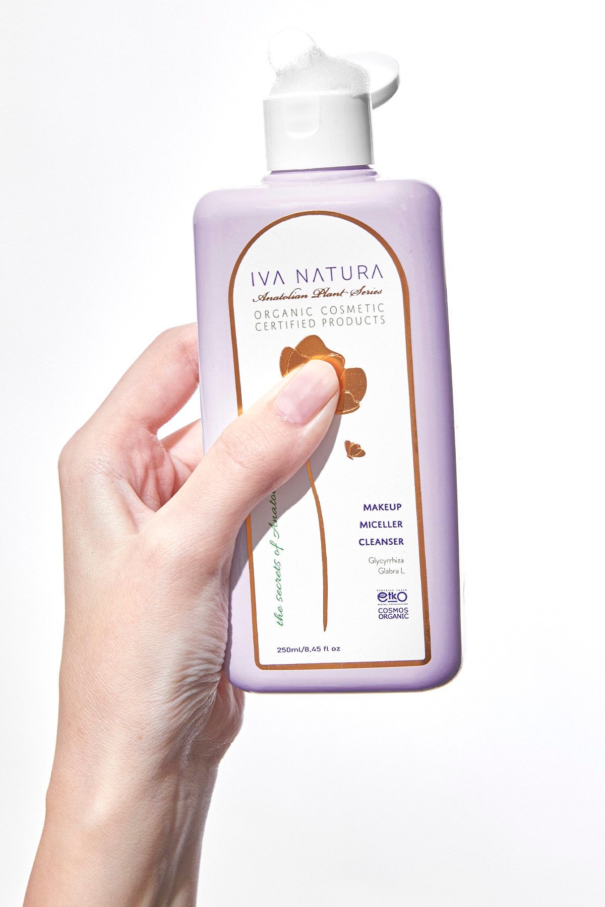 Iva Natura Organik Makyaj Temizleme Suyu Meyan Bitkisi Özlü 250 ml