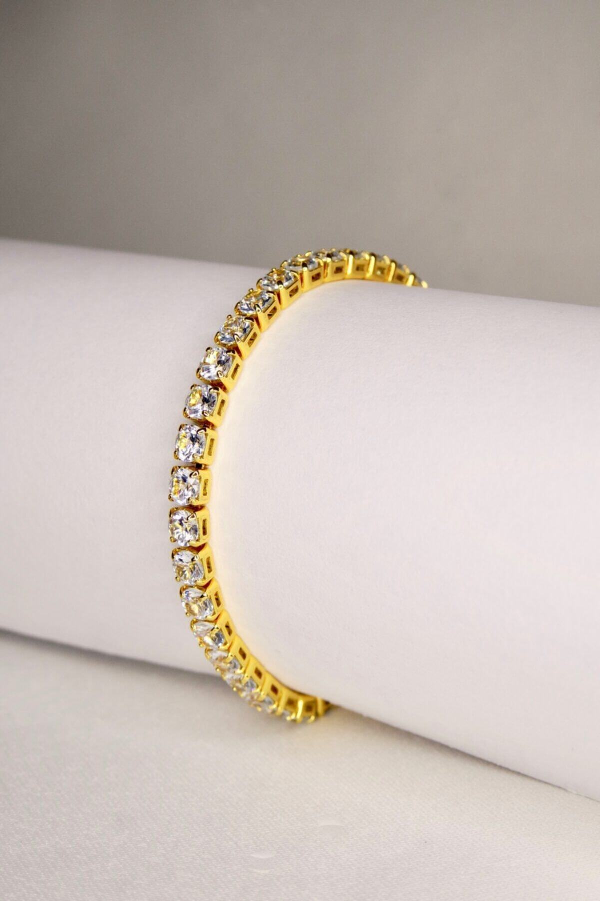 SAGİR JEWELRY Su Yolu Kare Zirkon Taşlı Altın Kaplama Kadın Bileklik
